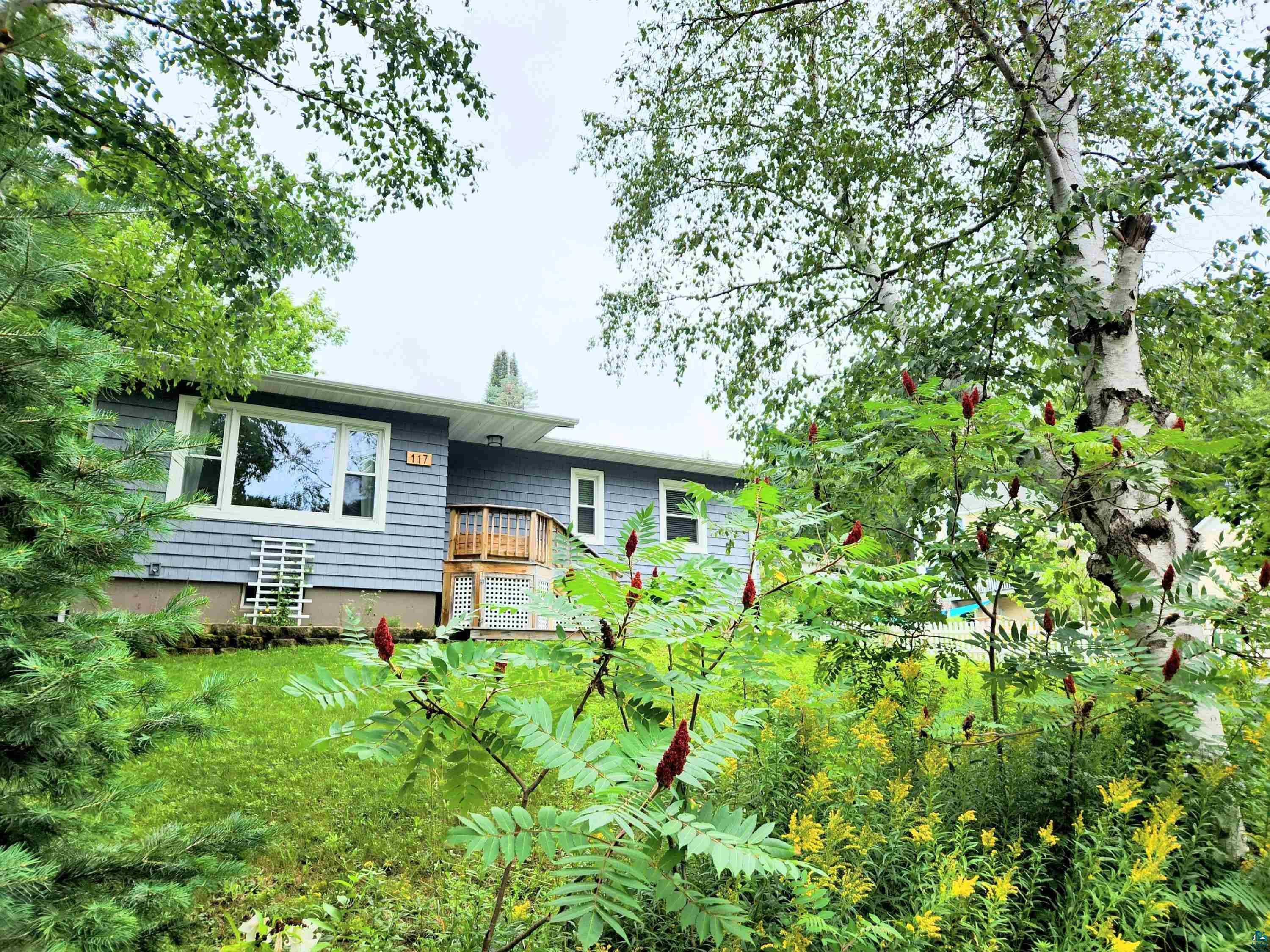117 S 10th St Bayfield WI 54814 6110854 image1