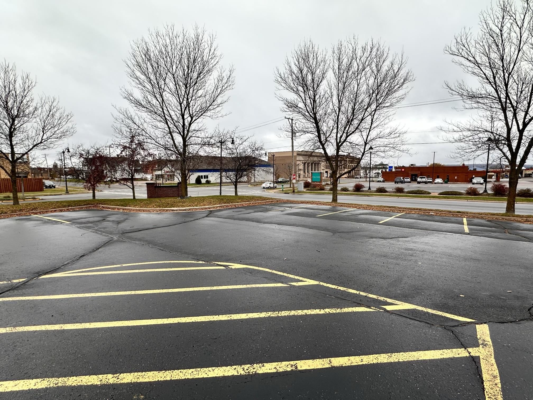 118 E 3rd St Ashland WI 54806 6122596 image30