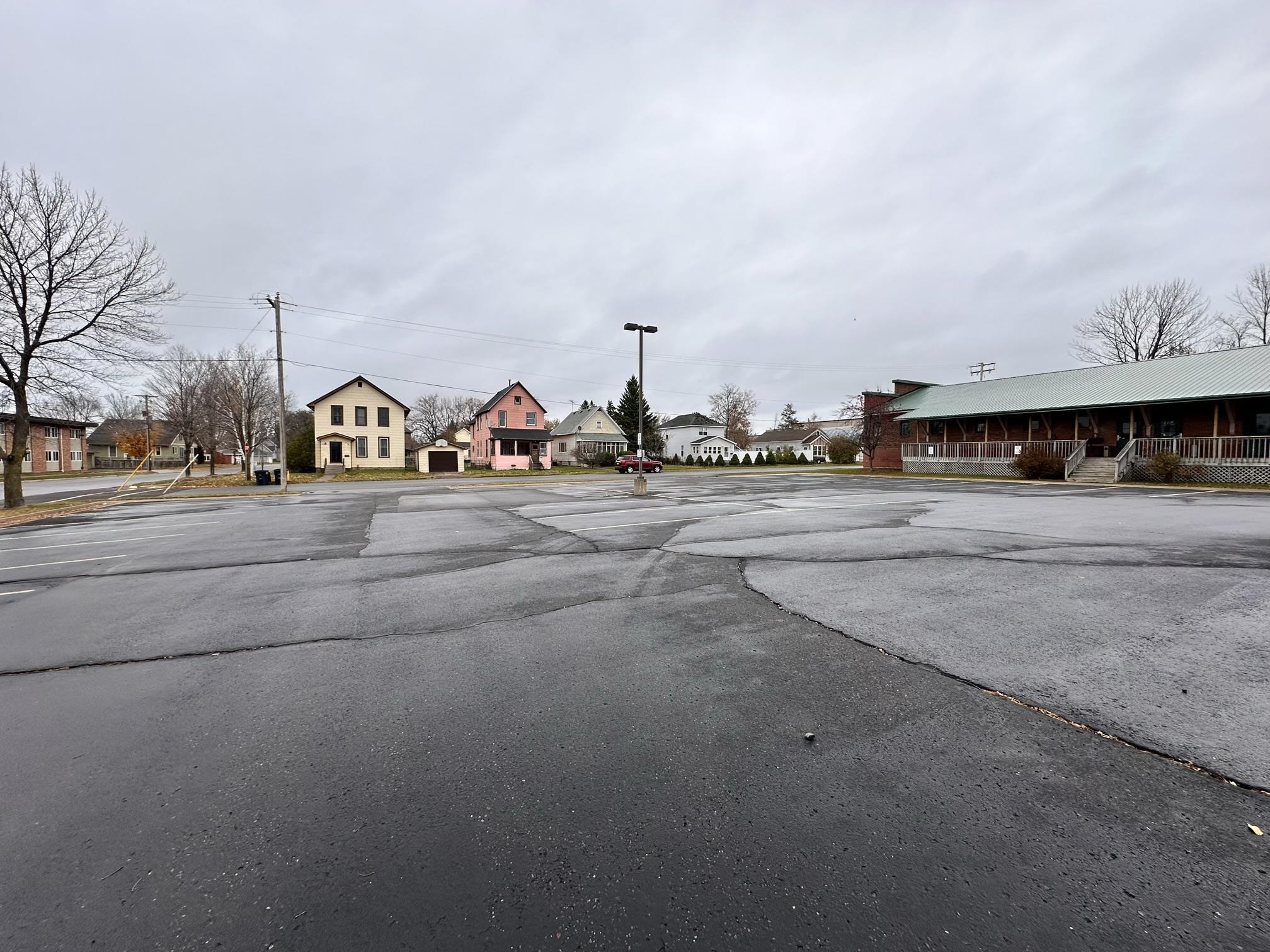 118 E 3rd St Ashland WI 54806 6122596 image34