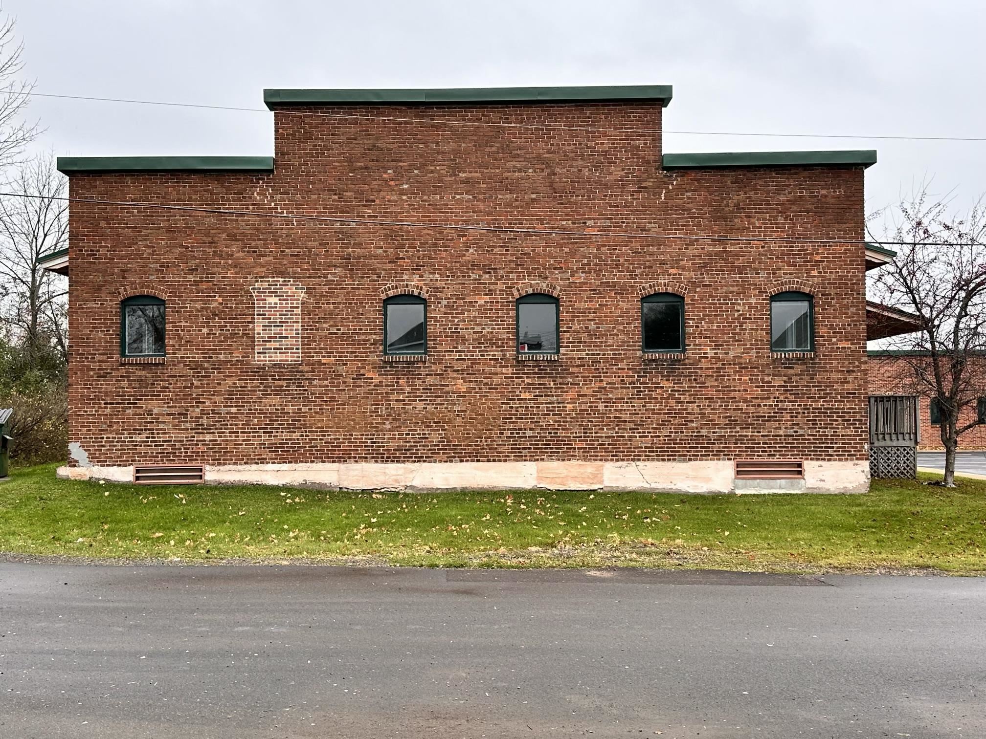 118 E 3rd St Ashland WI 54806 6122596 image40