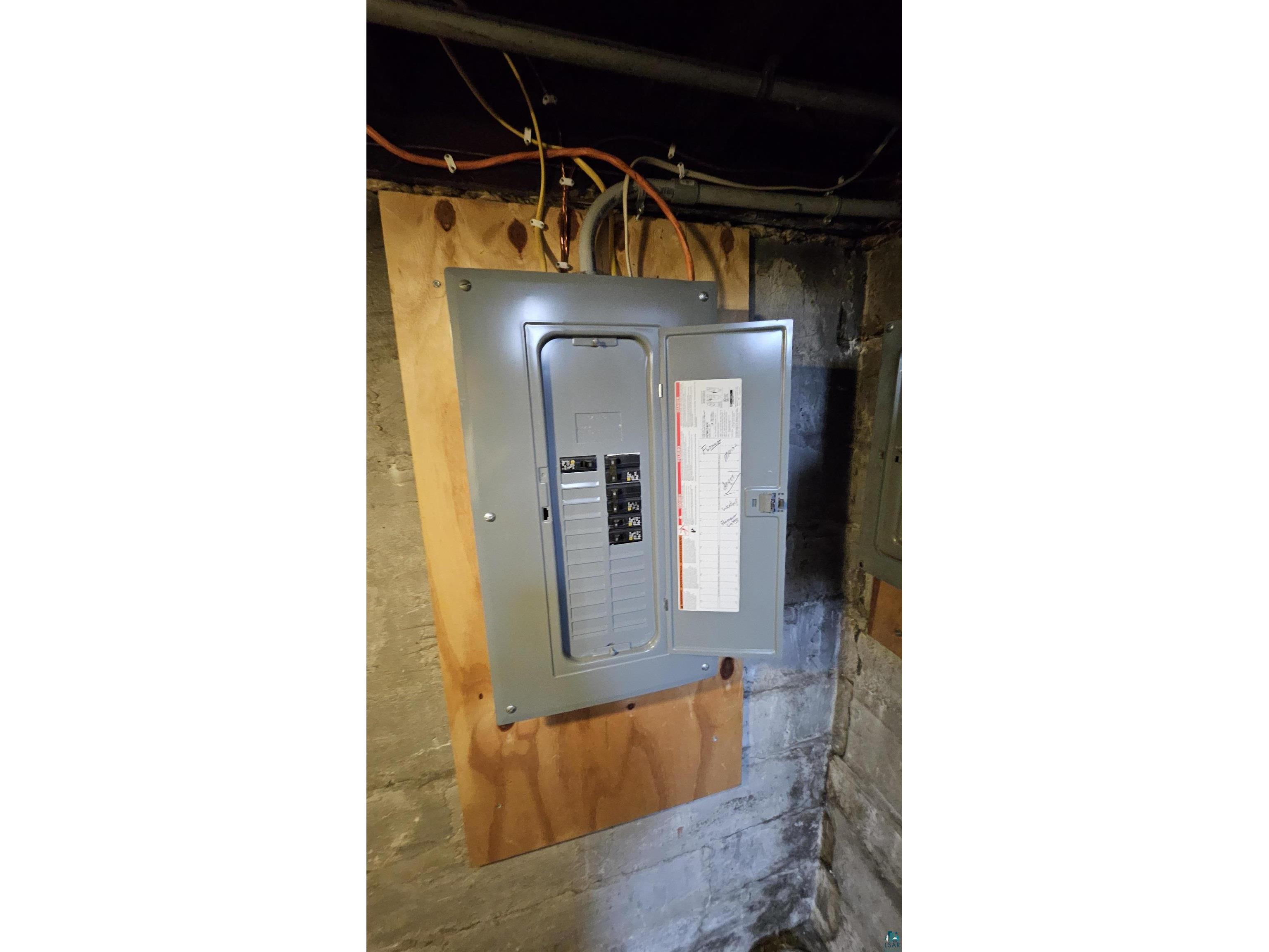 118 N 23rd Ave W Duluth MN 55806 6125088 image16