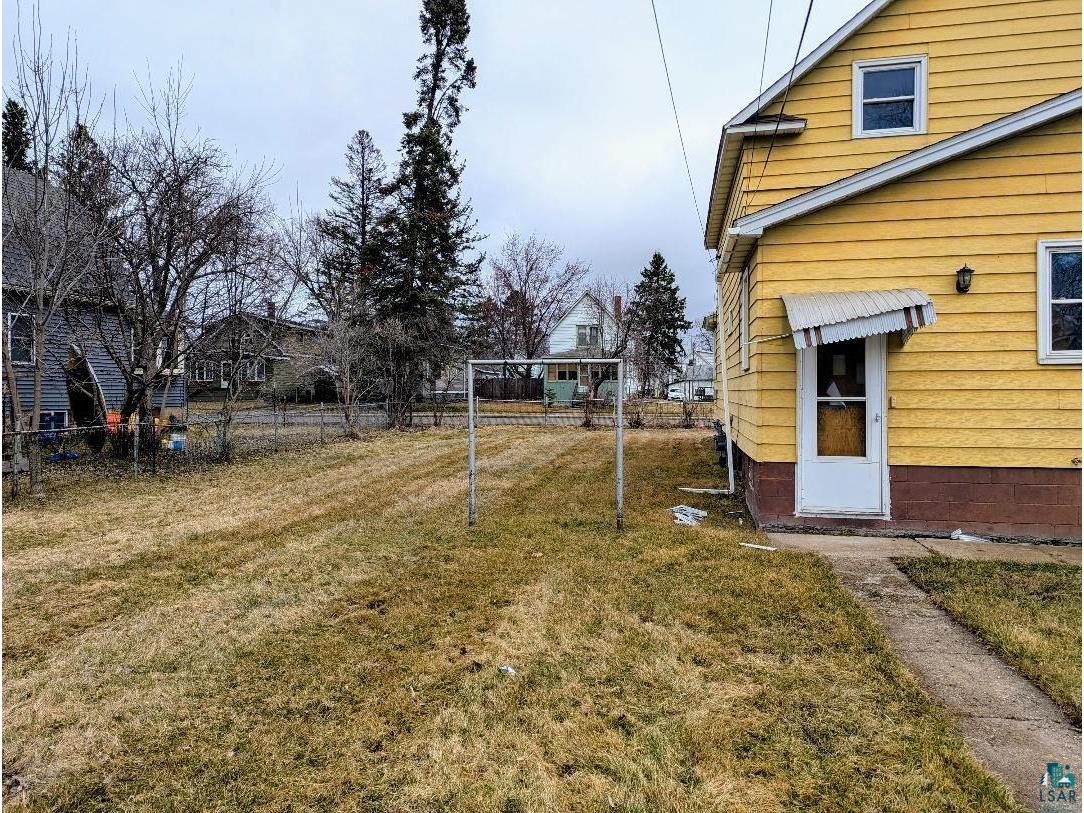 119 E Michigan Ave Gilbert MN 55741 6124509 image2