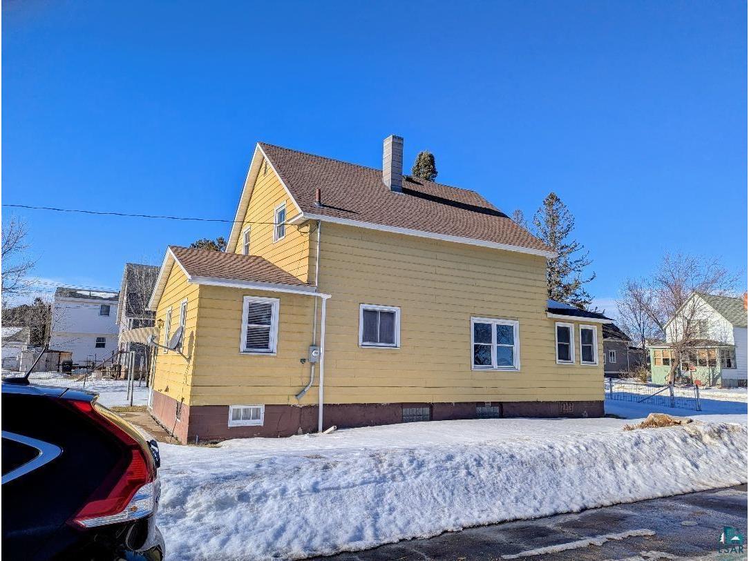 119 E Michigan Ave Gilbert MN 55741 6124509 image3