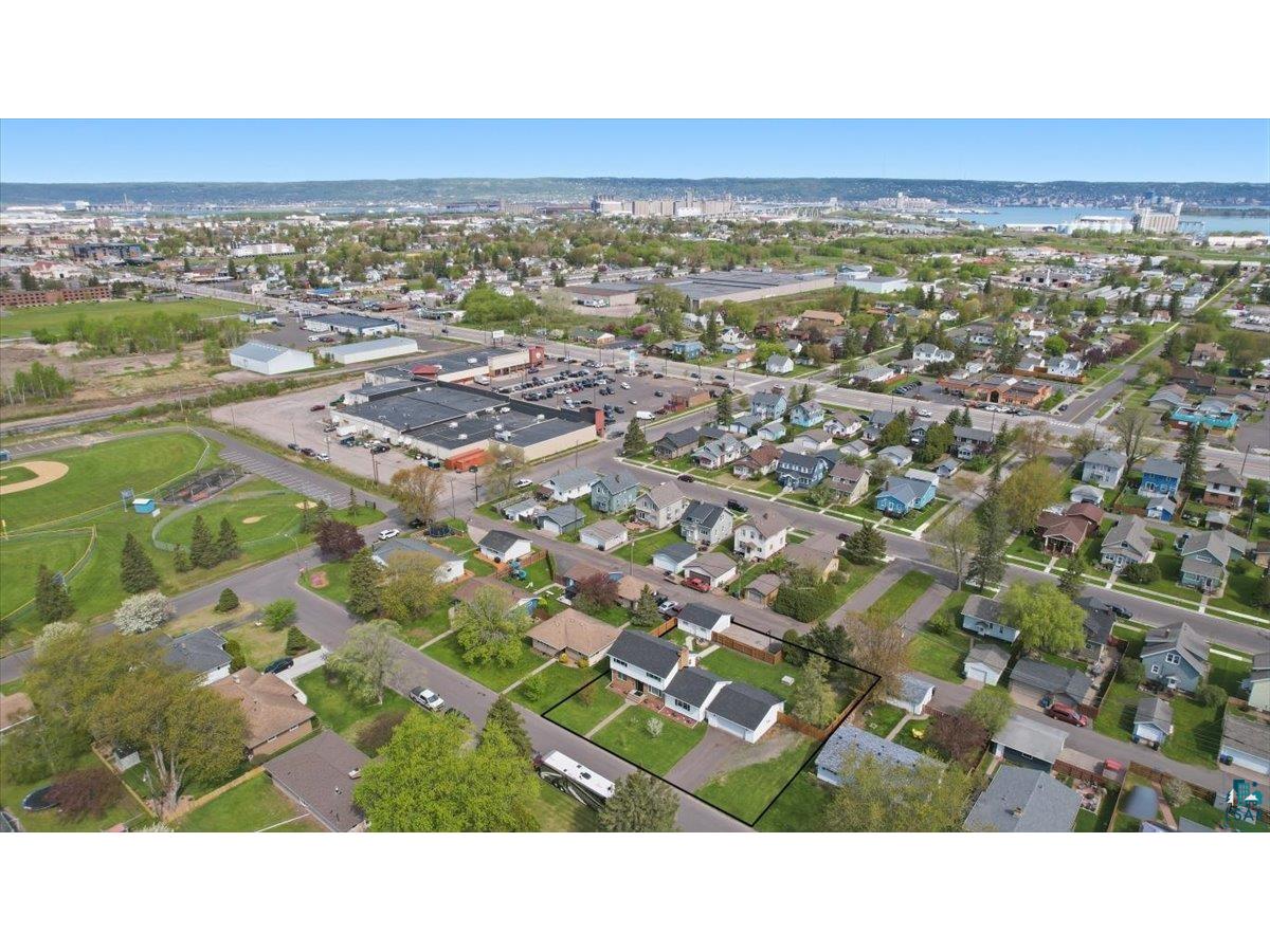 11c Hayes Ct Superior WI 54880 6125745 image34