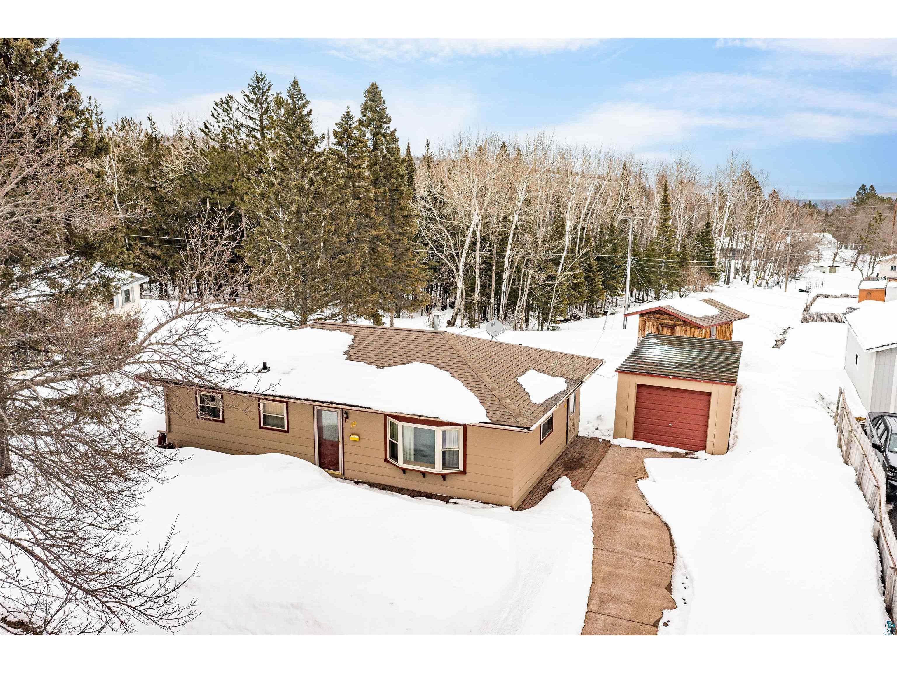 12 Garden Dr Silver Bay MN 55614 6107126 image1