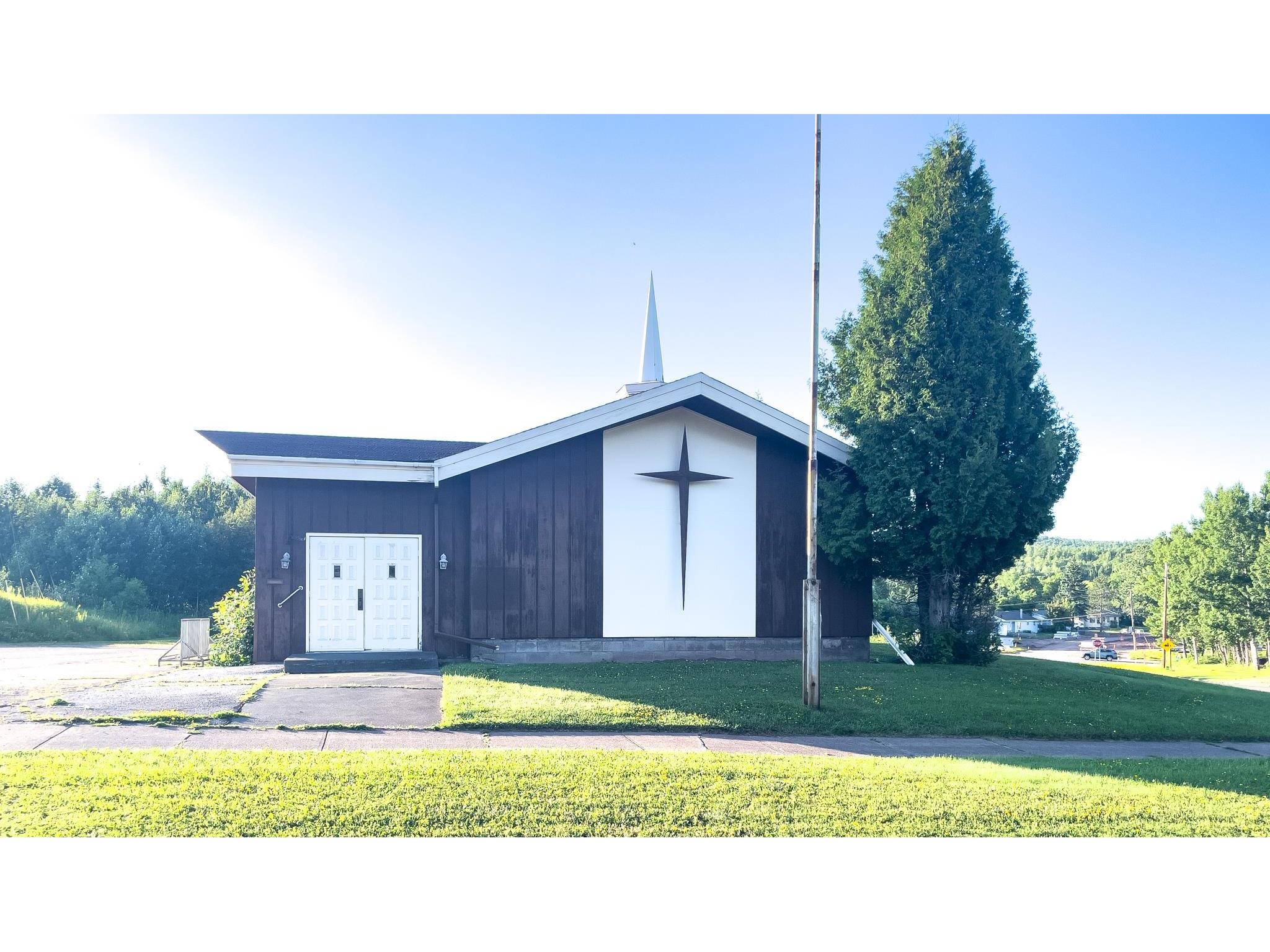 12 Law Dr Silver Bay MN 55614 6121221 image1