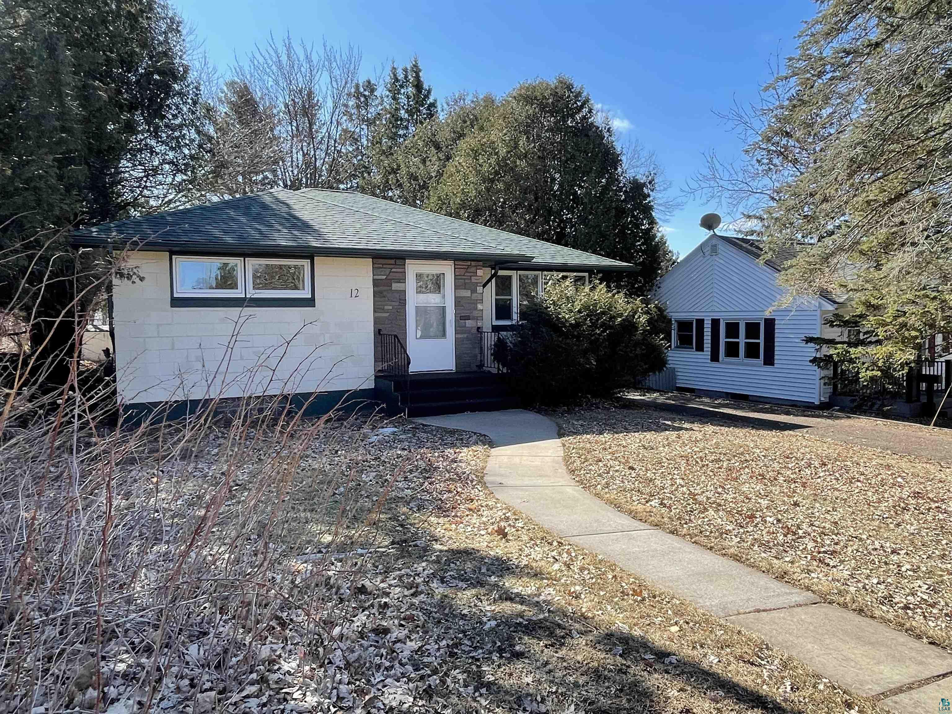 12 W Owatonna St Duluth MN 55803 6112606 image1