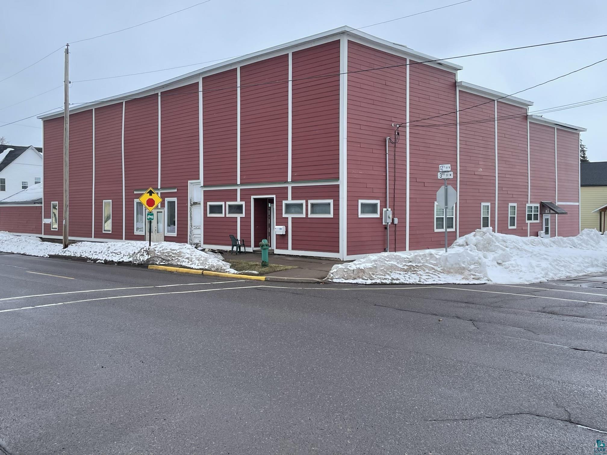 1201 3rd St W Ashland WI 54806 6107370 image1