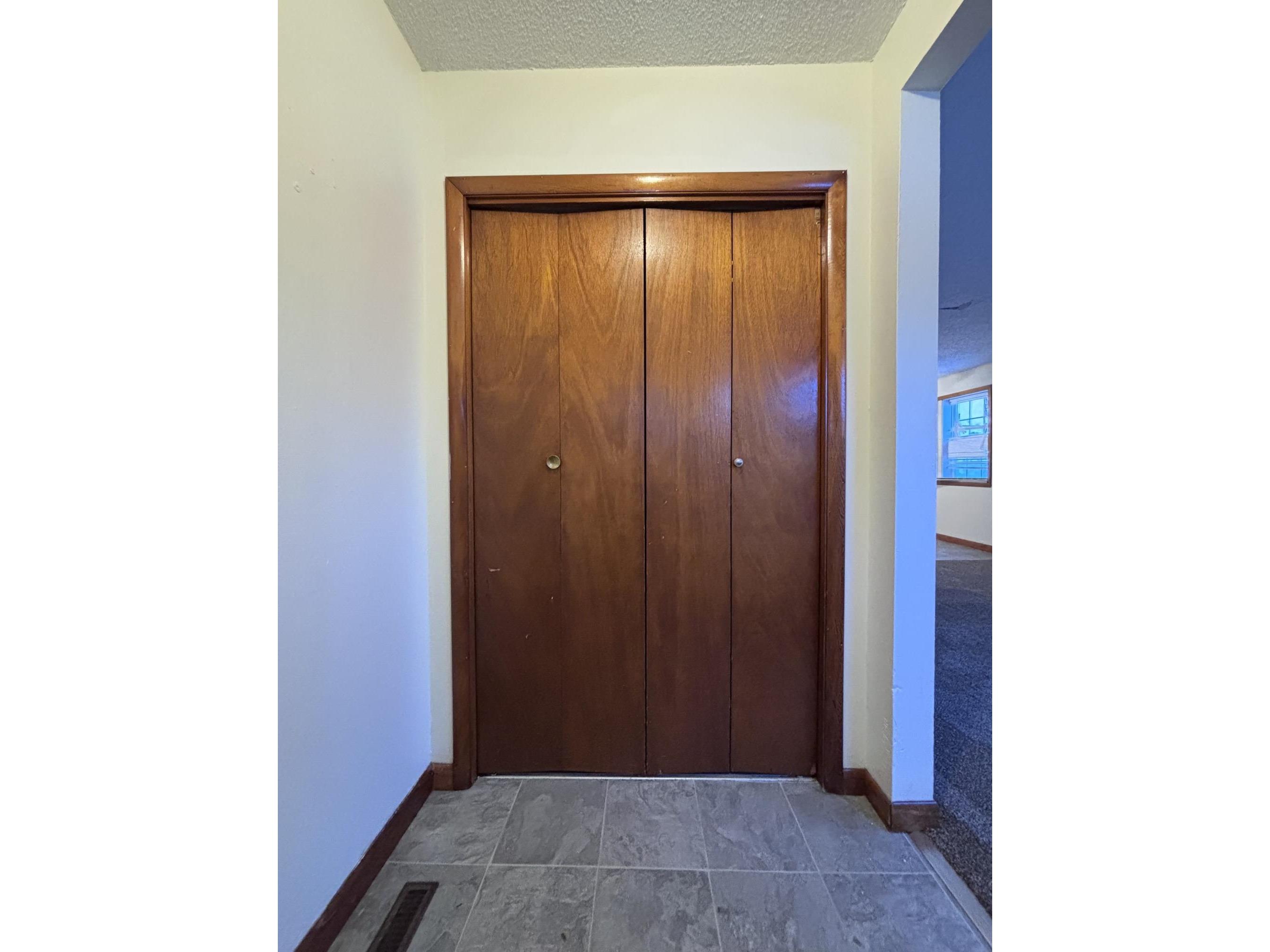 1201 3rd St W Ashland WI 54806 6123110 image2