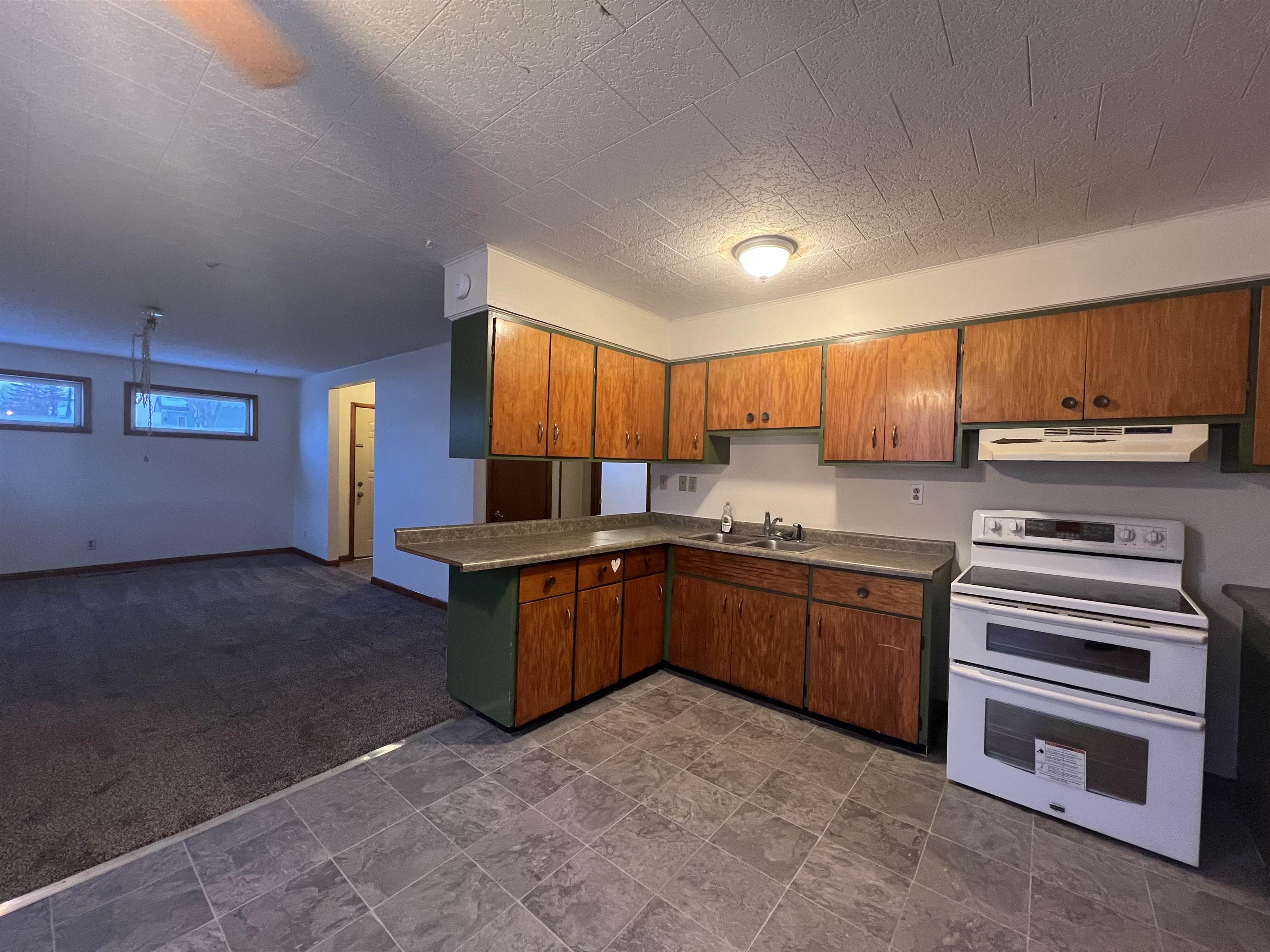 1201 3rd St W Ashland WI 54806 6123110 image4