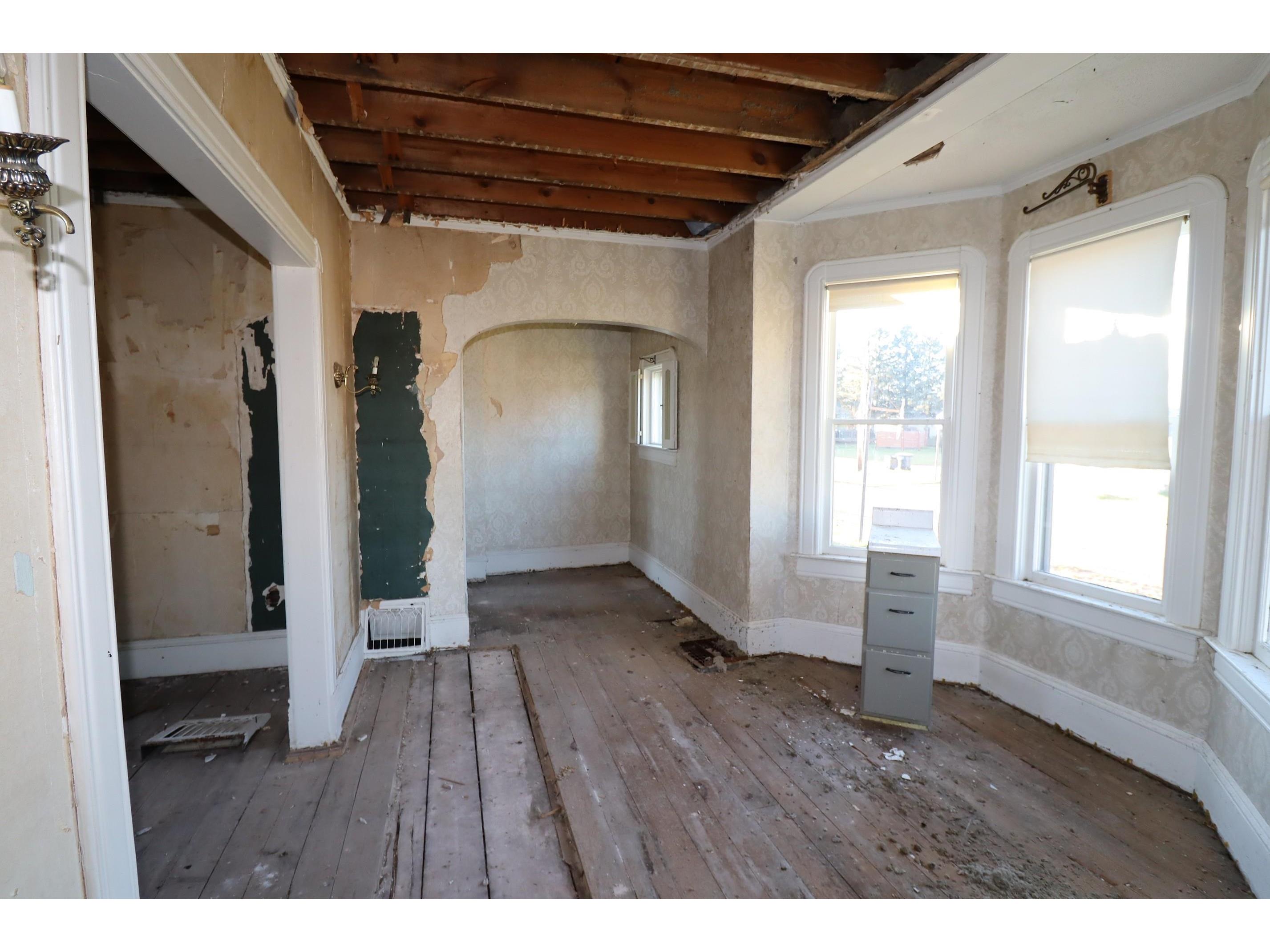 1201 9th Ave W Ashland WI 54806 6122996 image13