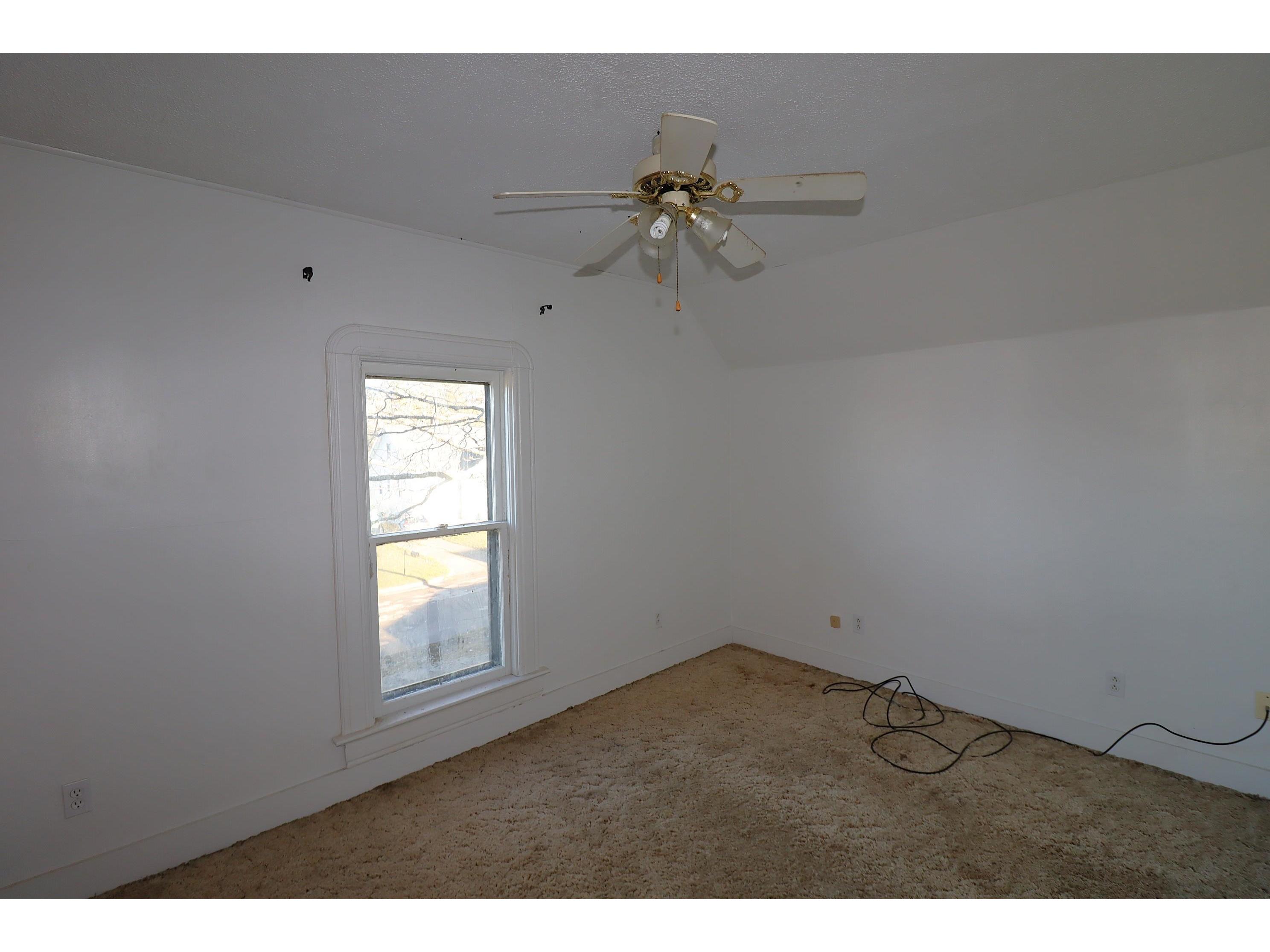 1201 9th Ave W Ashland WI 54806 6122996 image18