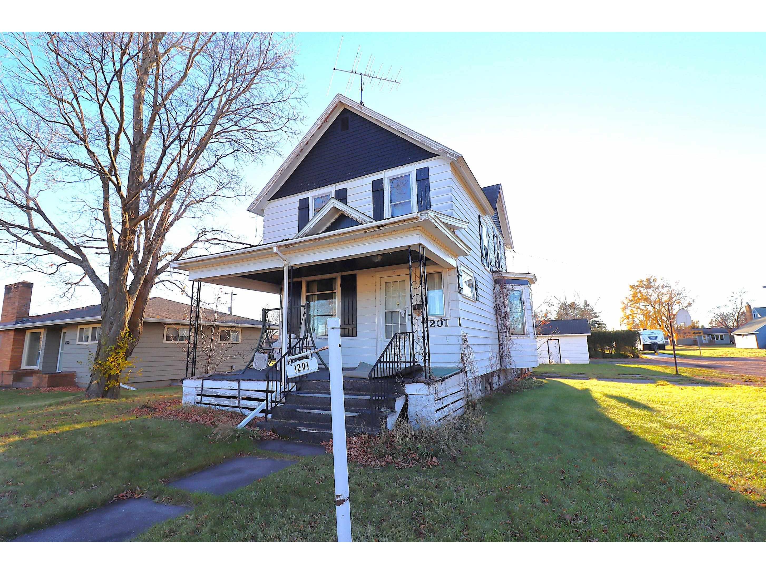 1201 9th Ave W Ashland WI 54806 6122996 image2