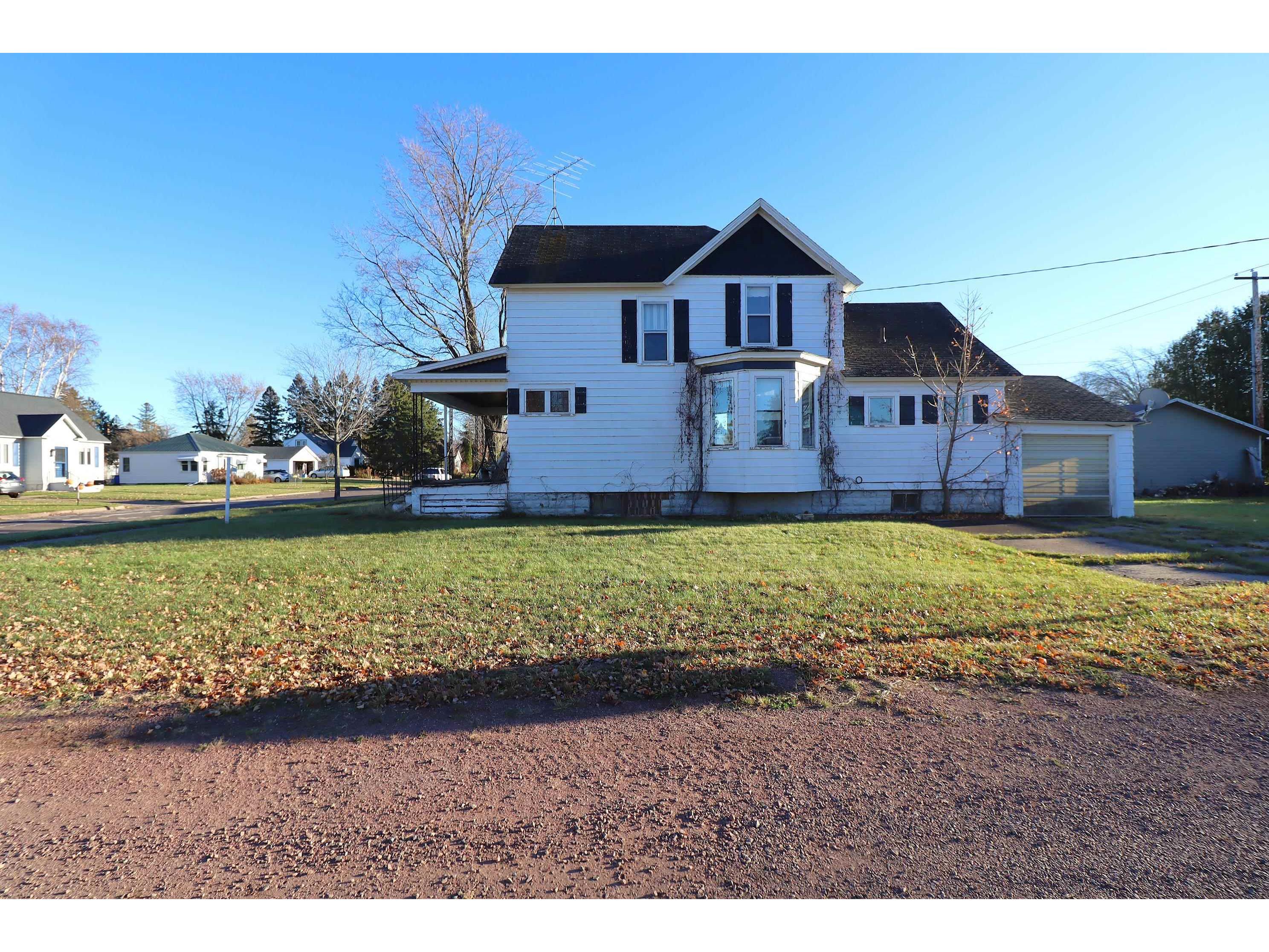 1201 9th Ave W Ashland WI 54806 6122996 image4