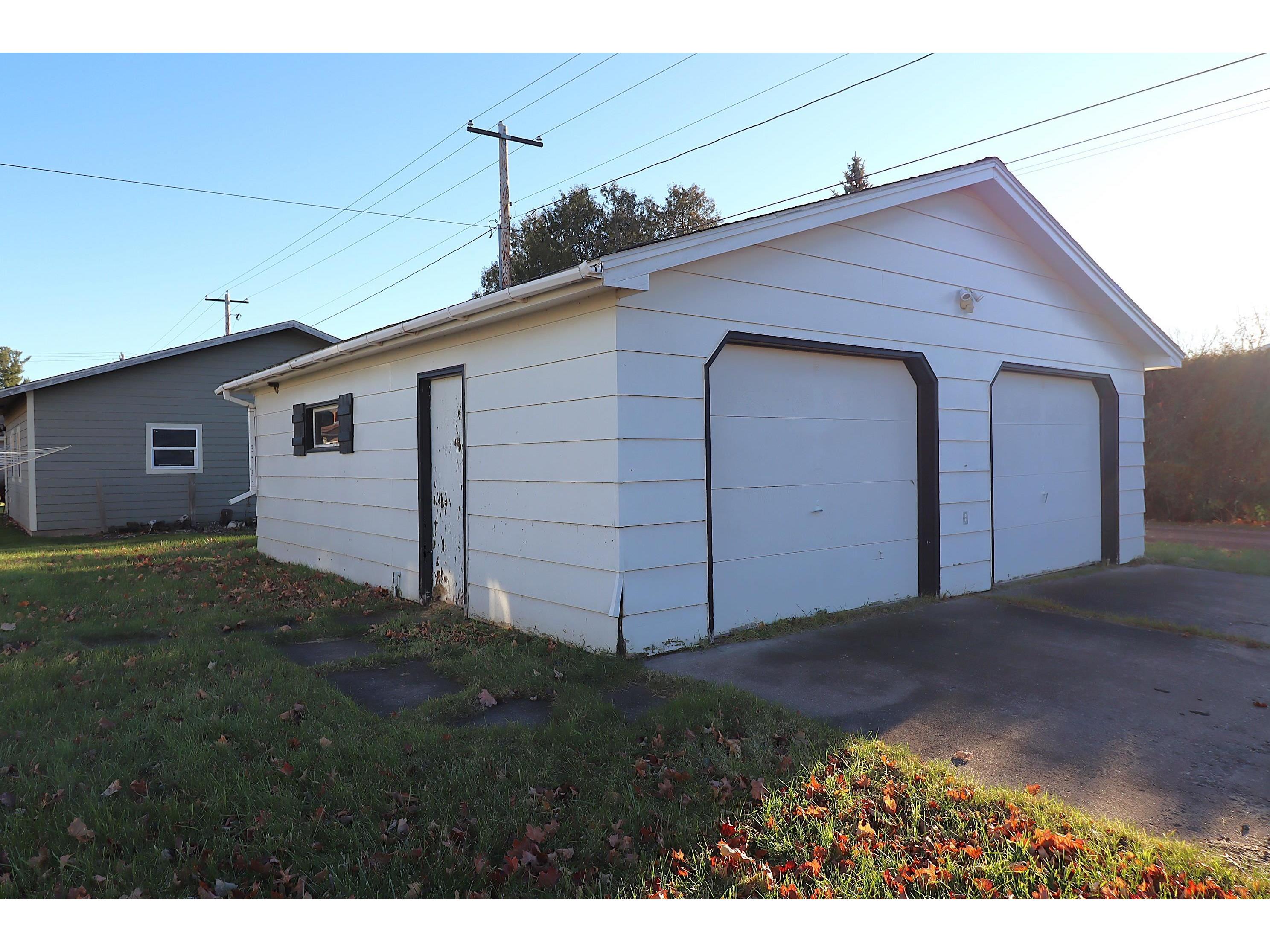 1201 9th Ave W Ashland WI 54806 6122996 image6