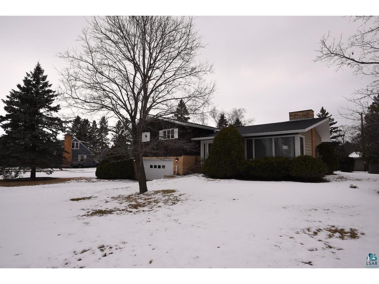 1202 10th Ave W Ashland WI 54806 6117685 image1