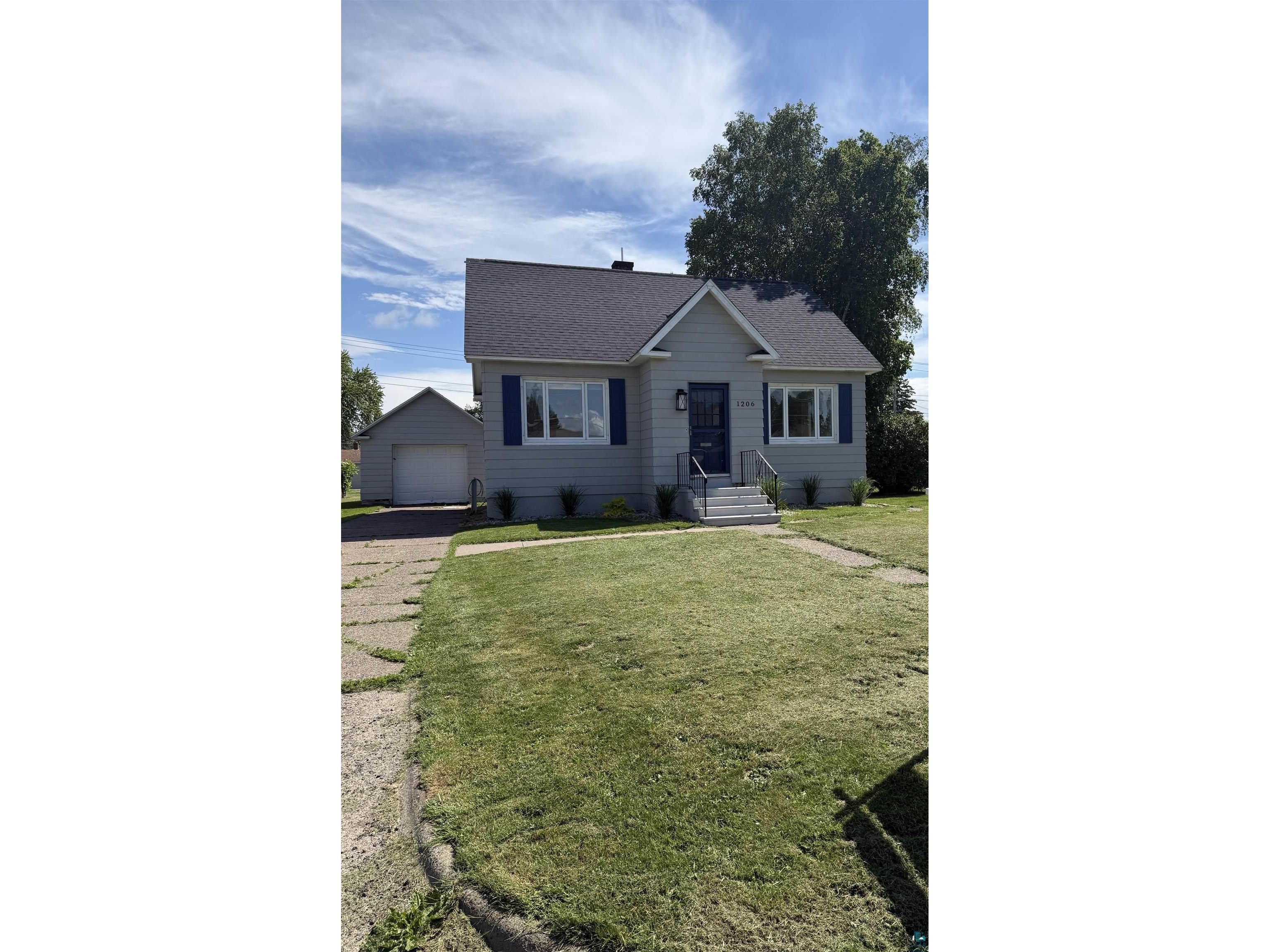 1206 9th Ave W Ashland WI 54806 6126220 image31