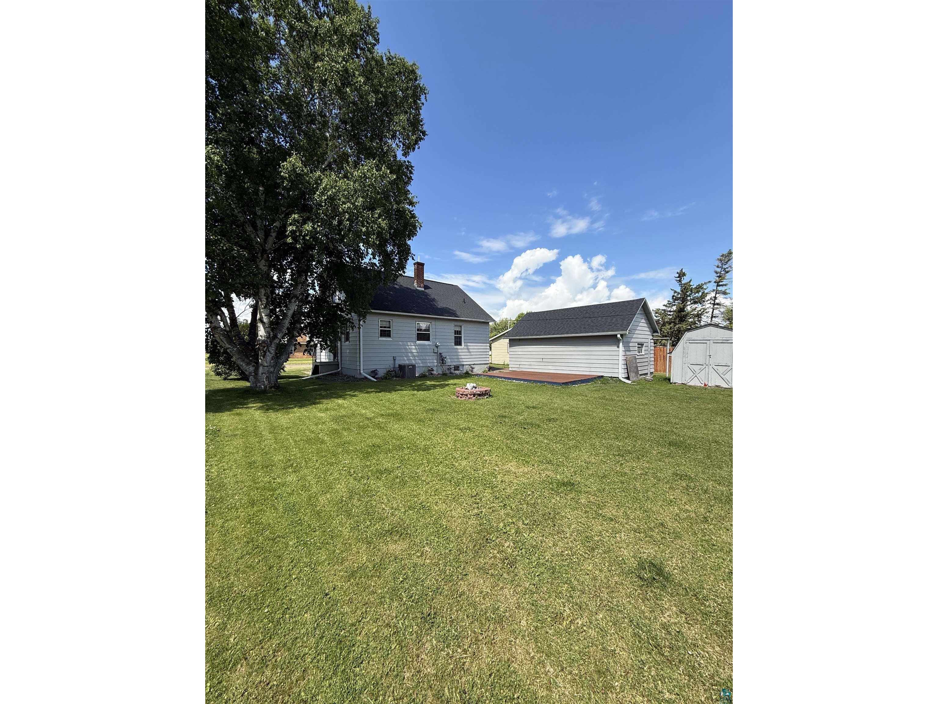 1206 9th Ave W Ashland WI 54806 6126220 image5