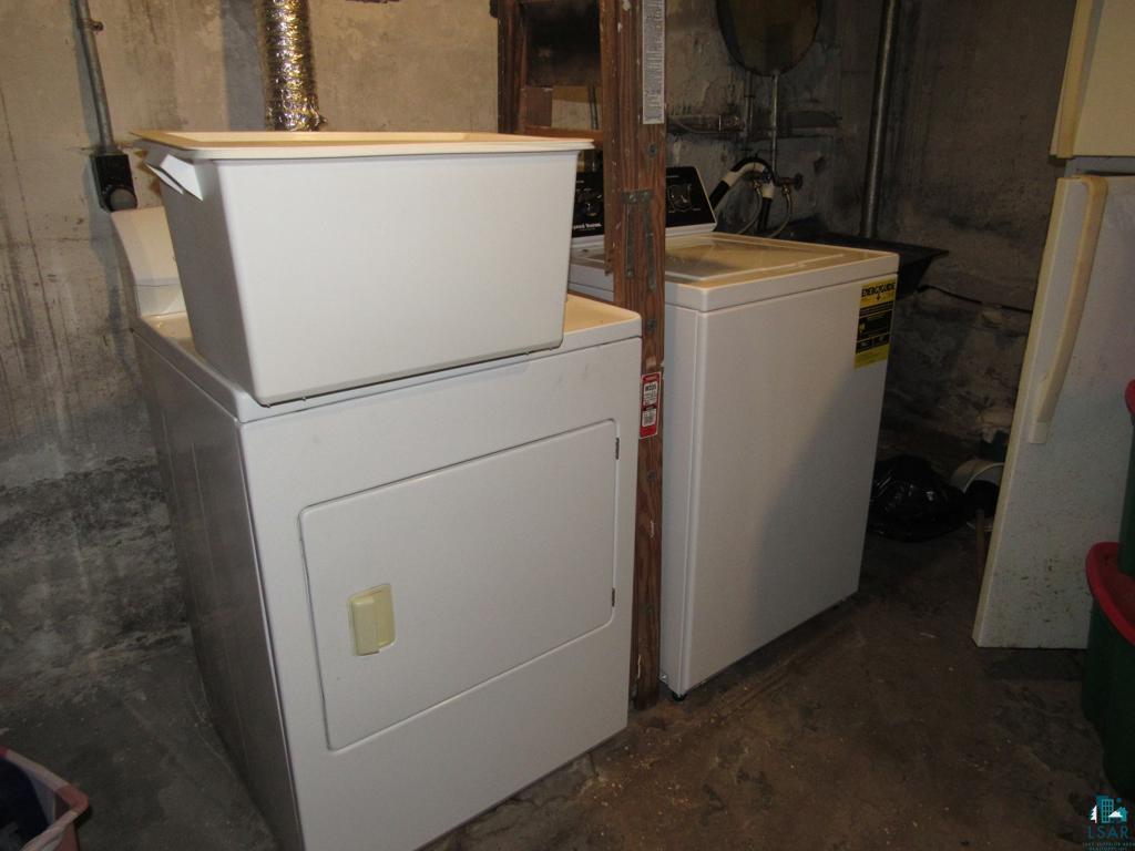 1206 Elm Ave Superior WI 54880 6126244 image24