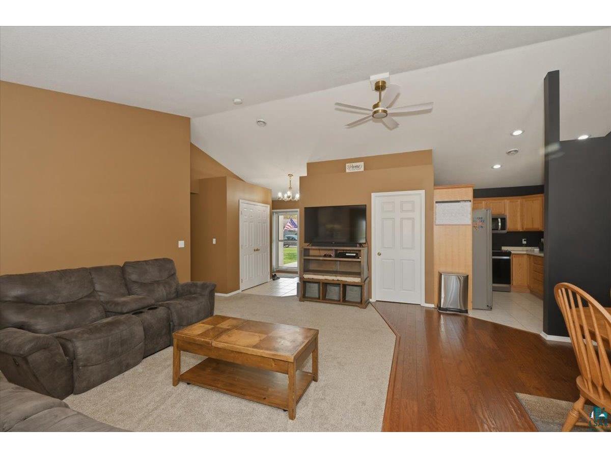 1207 Slate St Cloquet MN 55720 6125341 image8