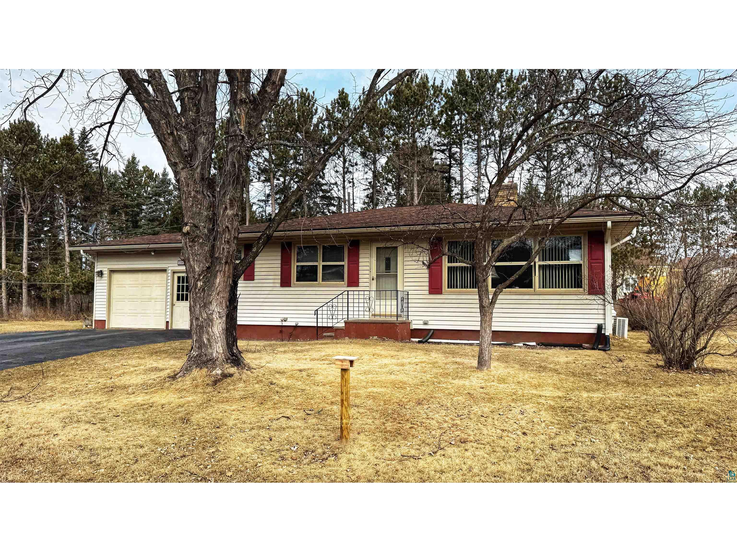 1209 Dewey Ave Cloquet MN 55720 6118257 image1