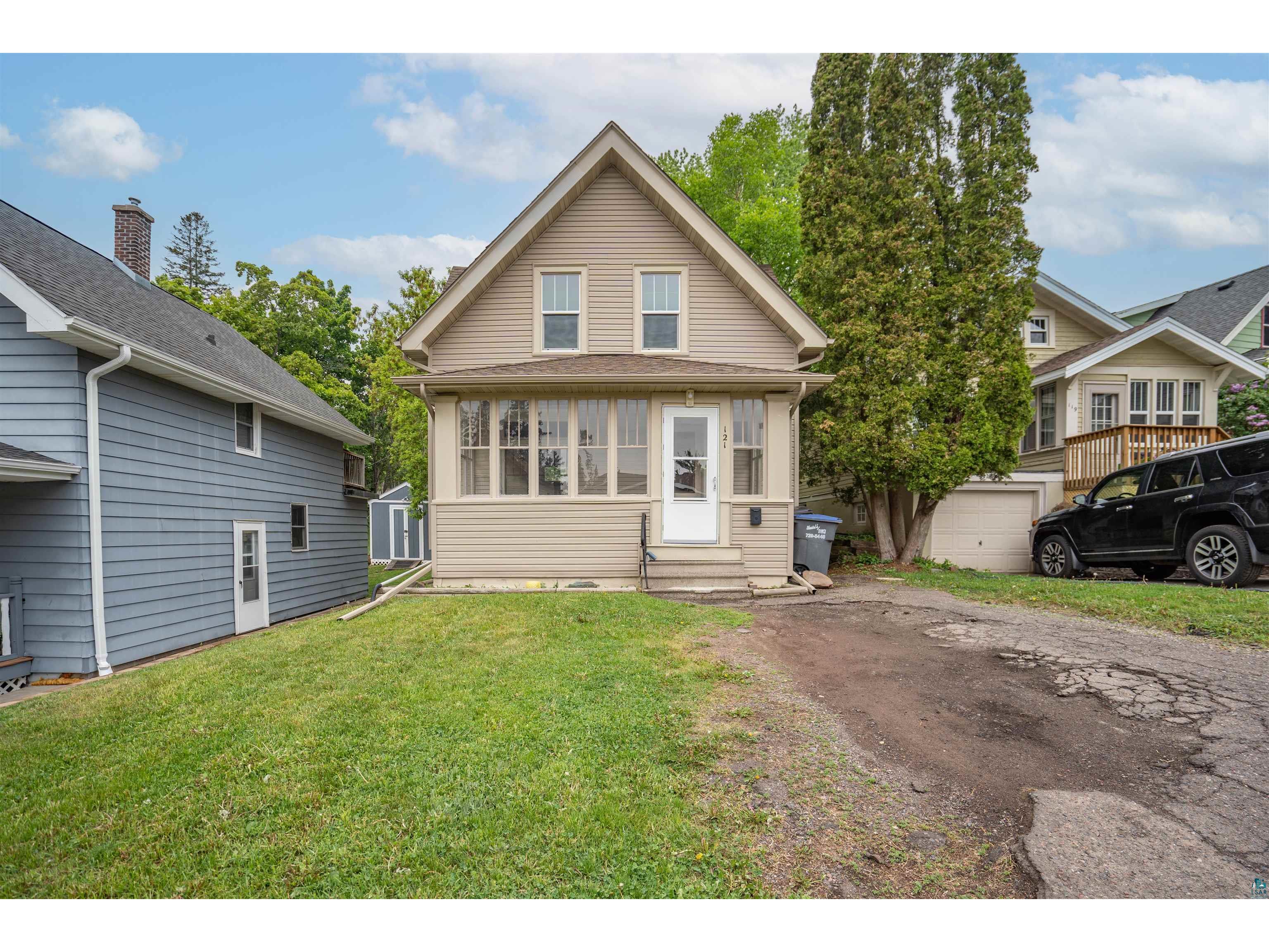 121 Parkland Ave Duluth MN 55805 6108501 image1