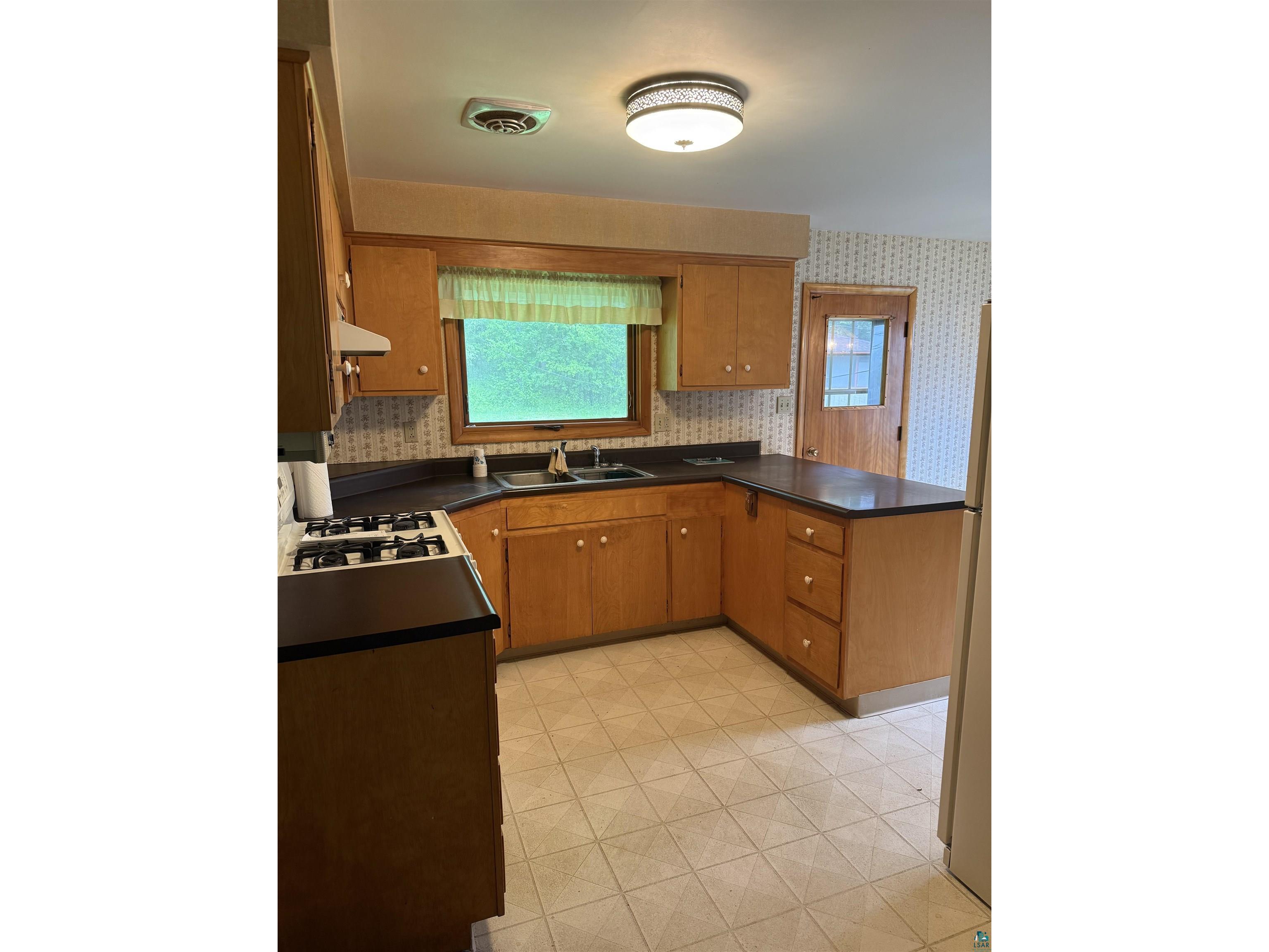 121 W Buffalo St Duluth MN 55811 6125918 image11