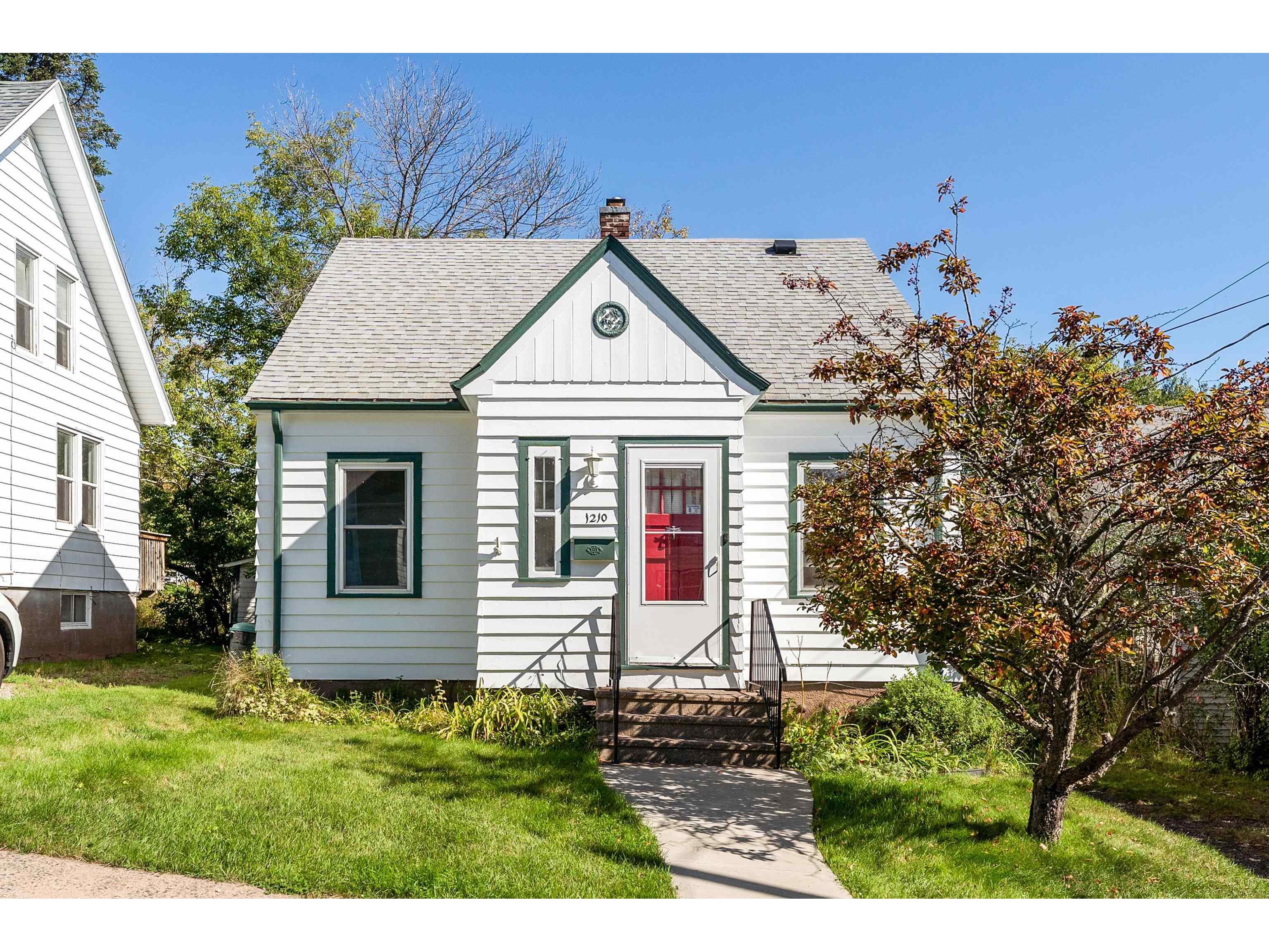 1210 N 8th Ave E Duluth MN 55805 6122568 image1