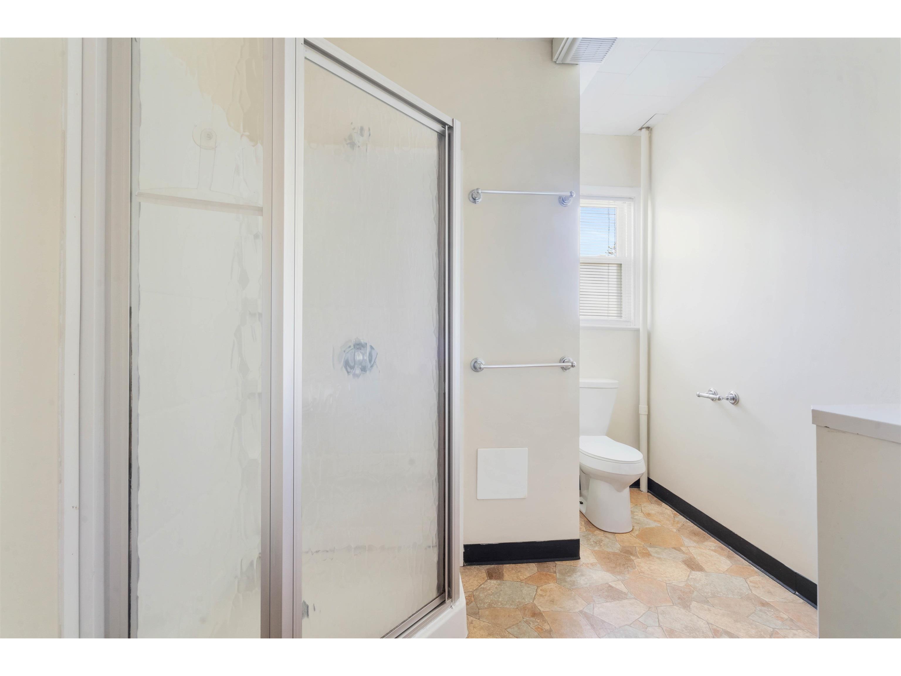 1211 E 1st St Duluth MN 55805 6122443 image22