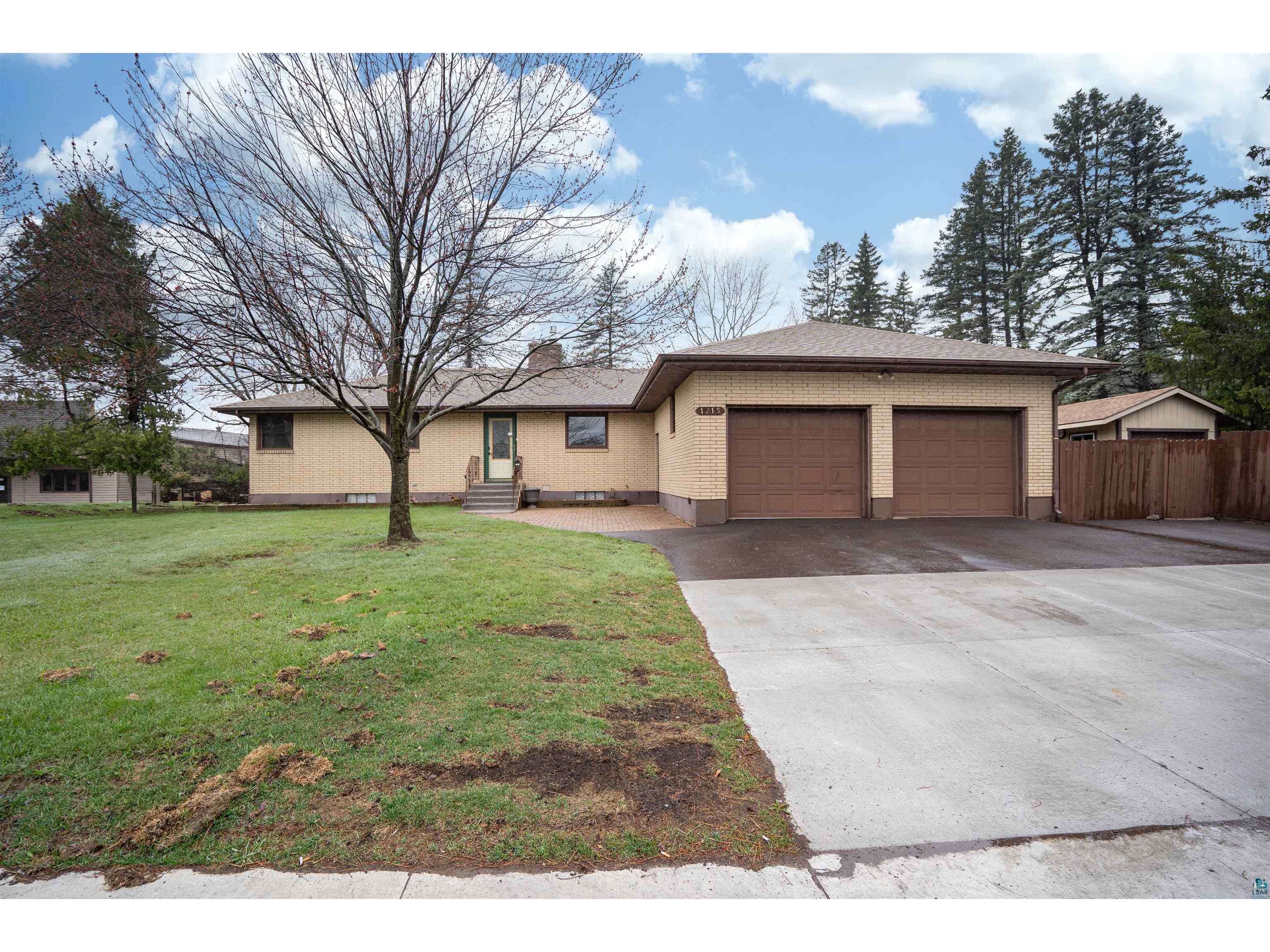 1215 14th St Cloquet MN 55720 6113366 image1