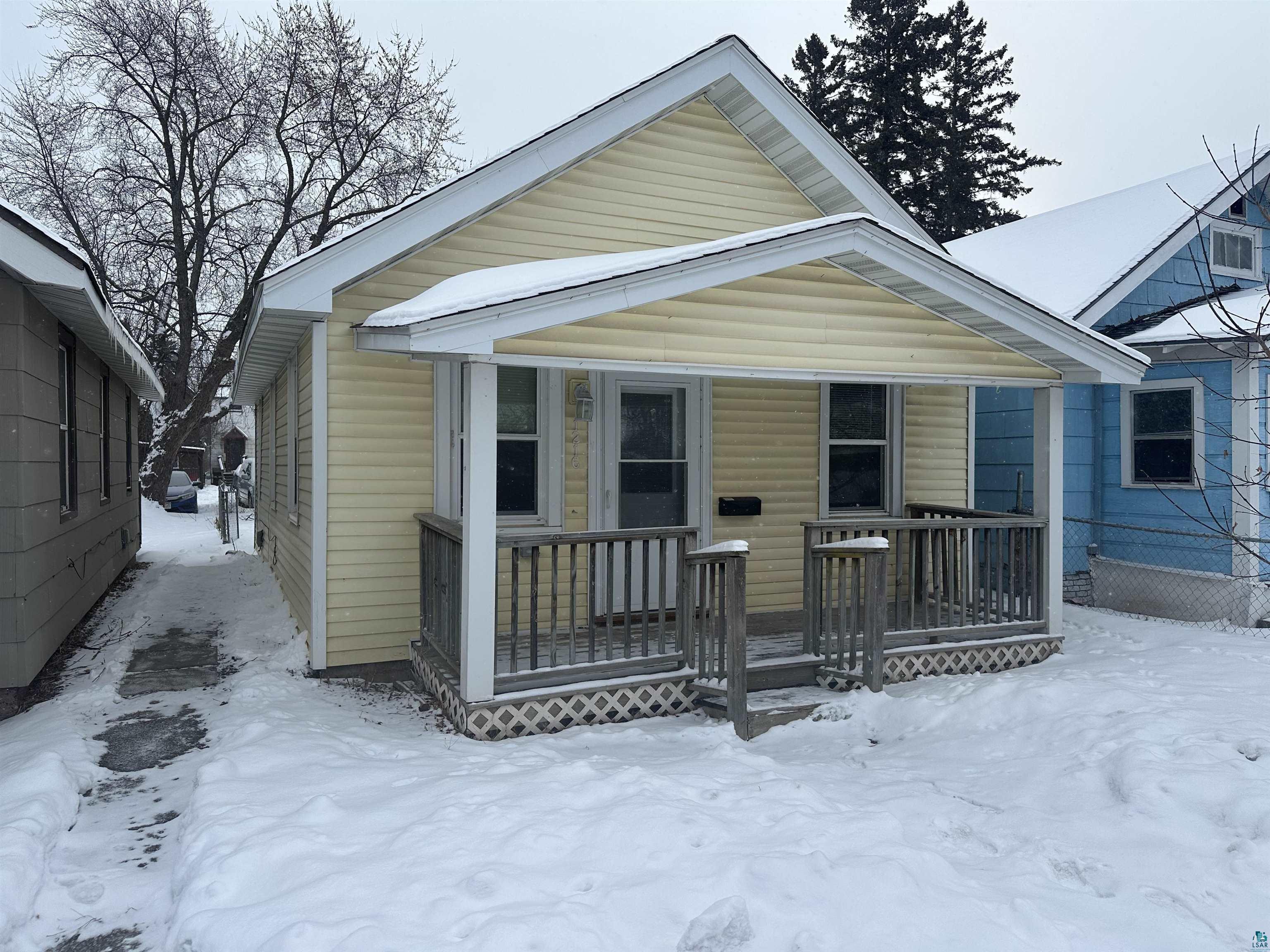 1216 Hughitt Ave Superior WI 54880 6123380 image1
