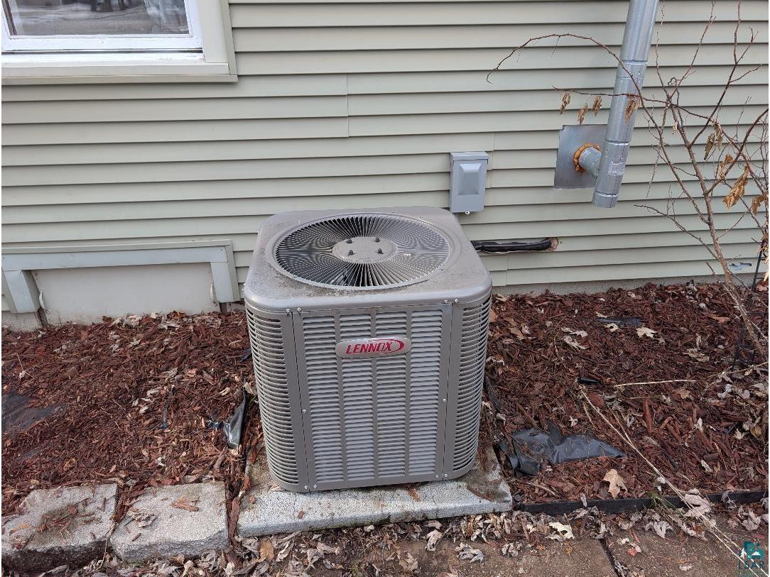 1216 MacArthur Ave Ashland WI 54806 6124219 image15