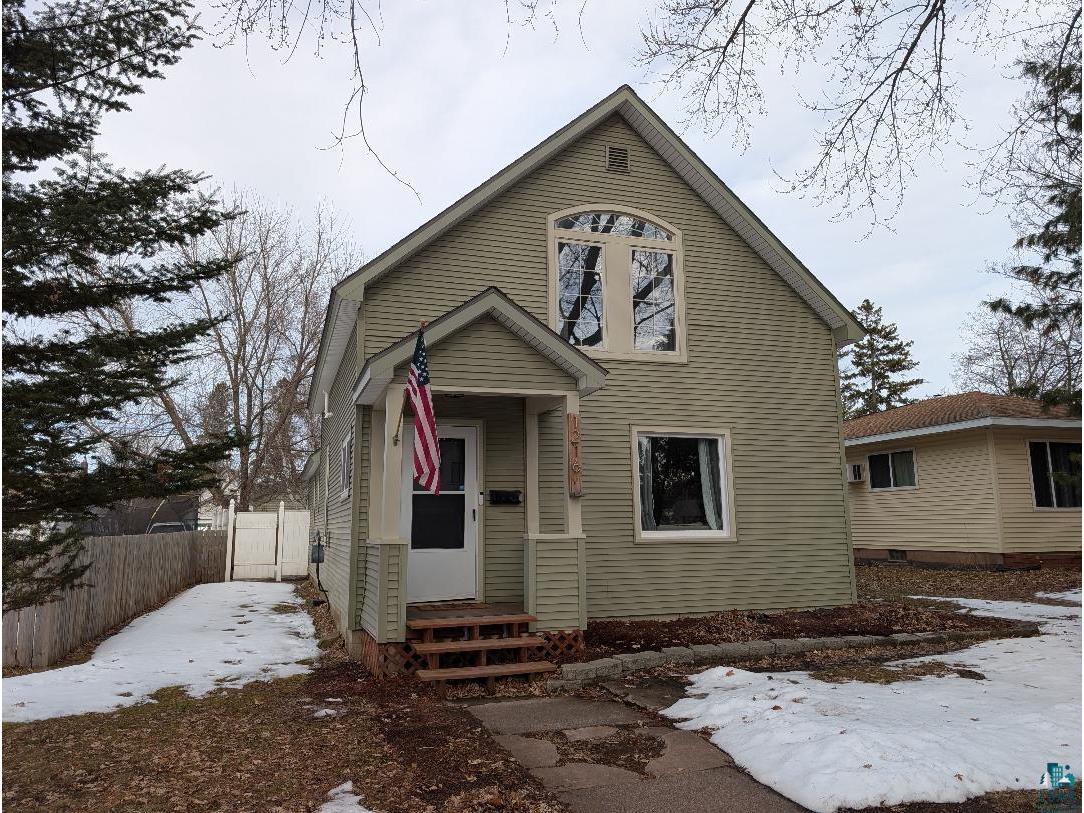 1216 MacArthur Ave Ashland WI 54806 6124219 image2