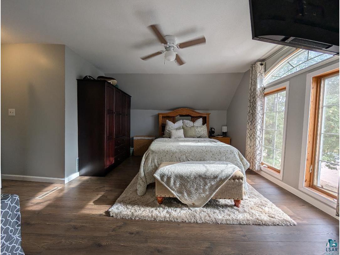 1216 MacArthur Ave Ashland WI 54806 6124219 image40