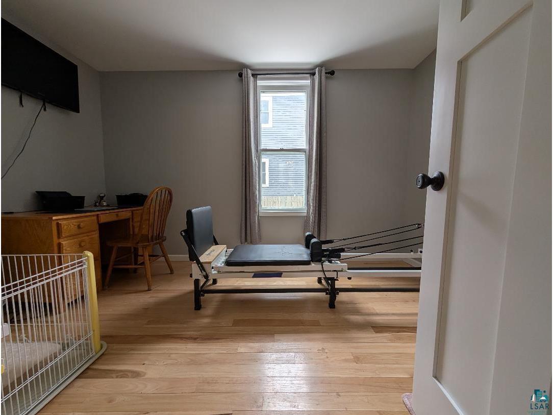 1216 MacArthur Ave Ashland WI 54806 6124219 image46