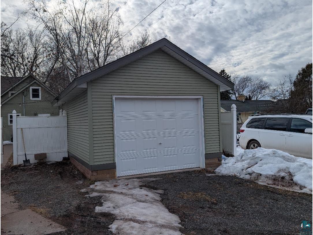 1216 MacArthur Ave Ashland WI 54806 6124219 image9