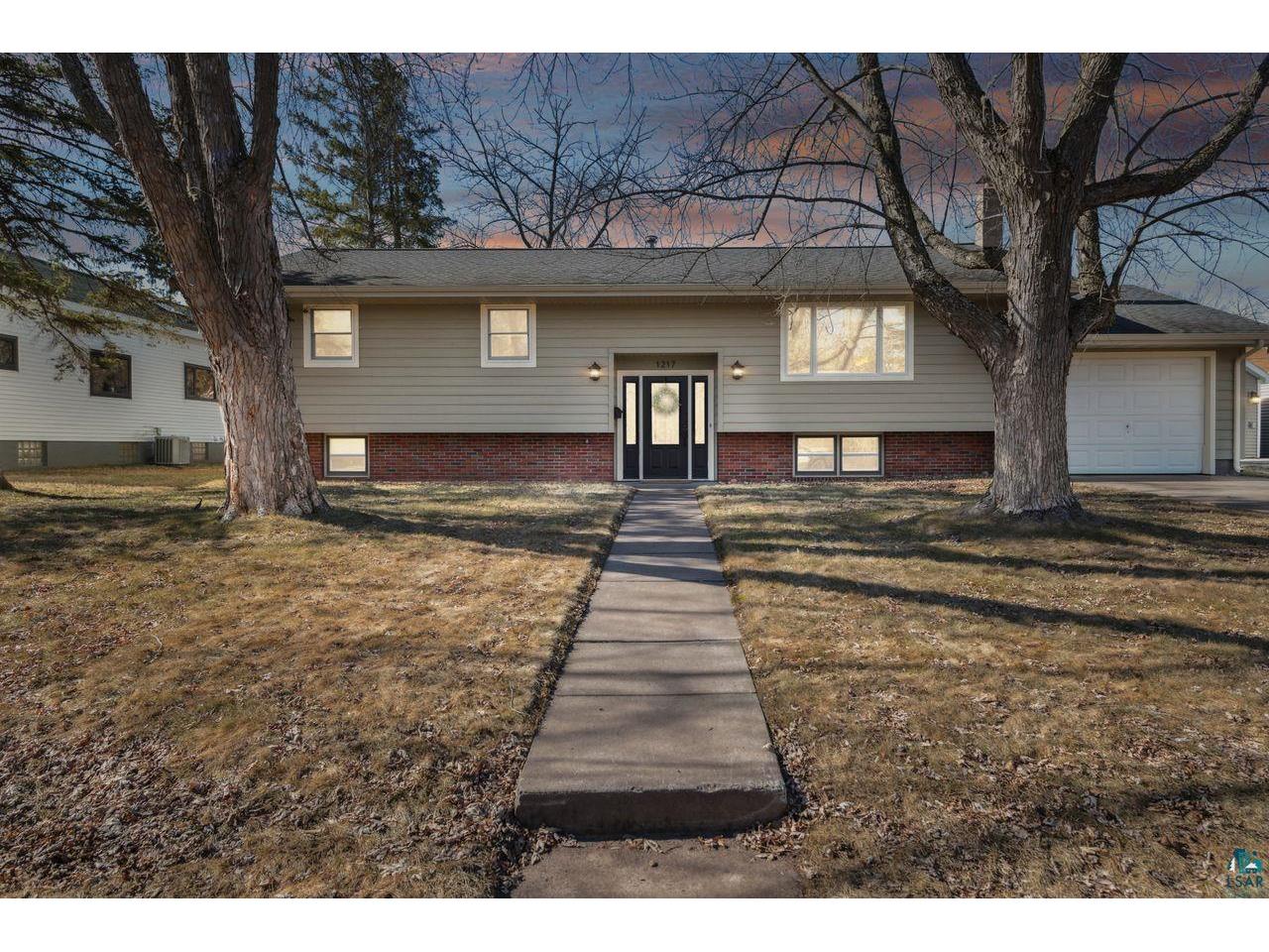 1217 6th Ave W Ashland WI 54806 6112529 image1