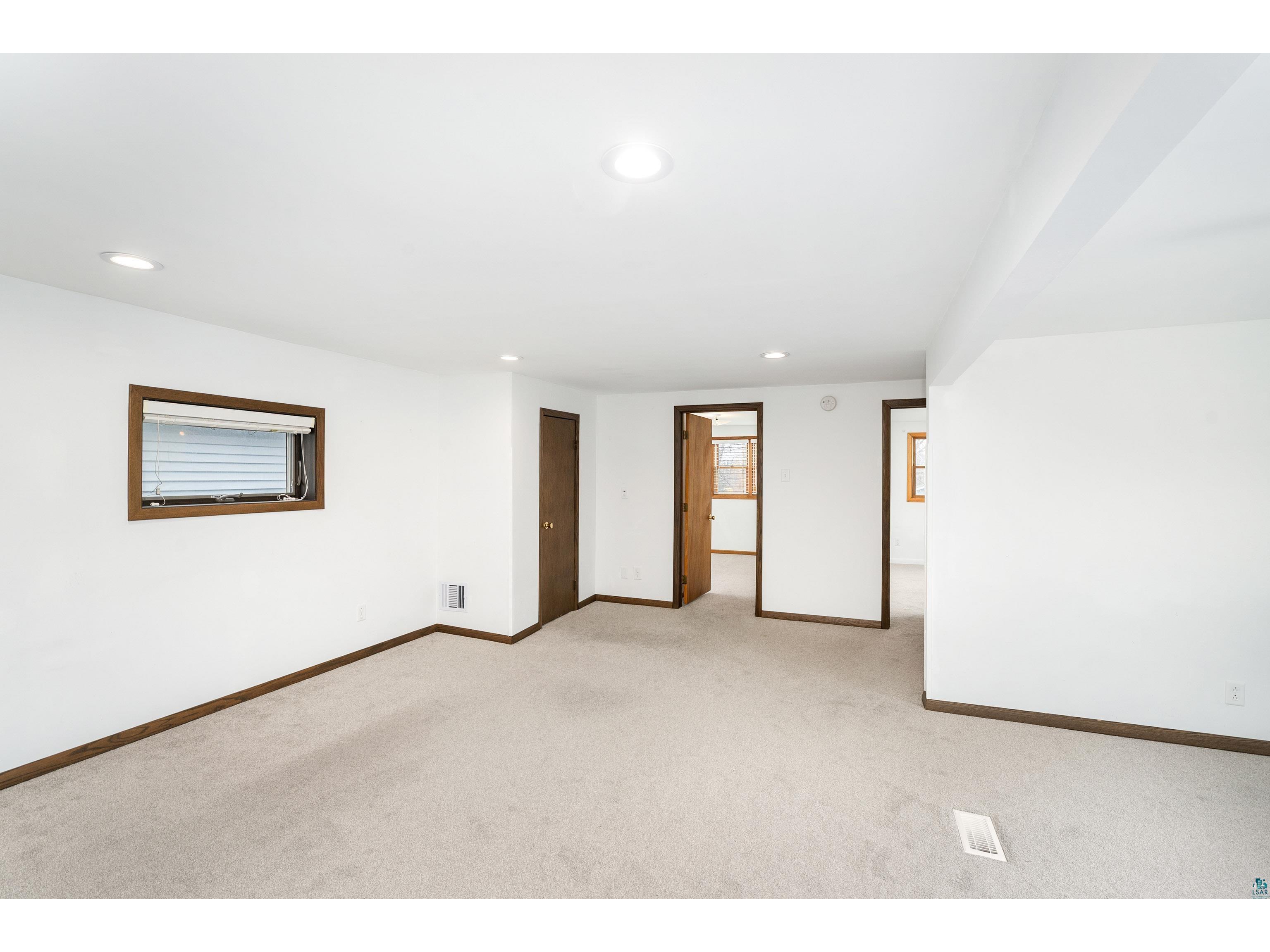 1219 96th Ave W Duluth MN 55808 6124518 image36