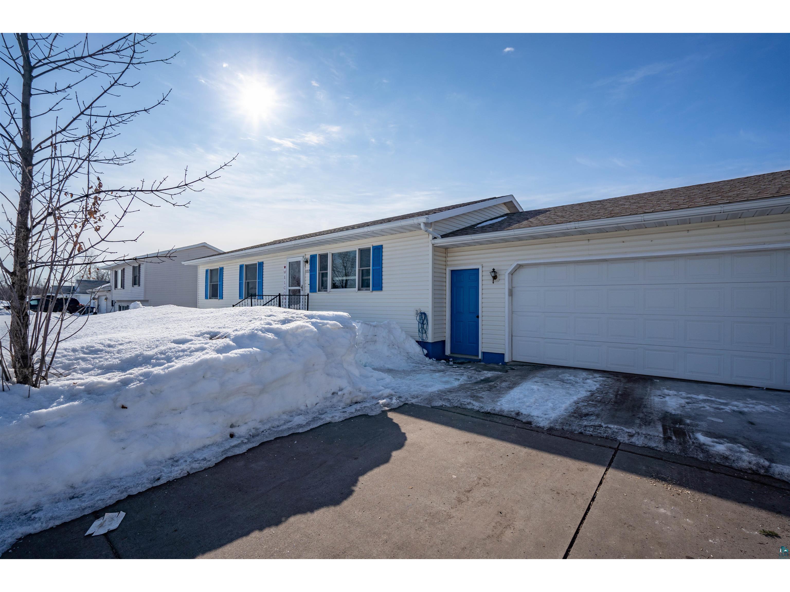 122 Vogel St Superior WI 54880 6107340 image1