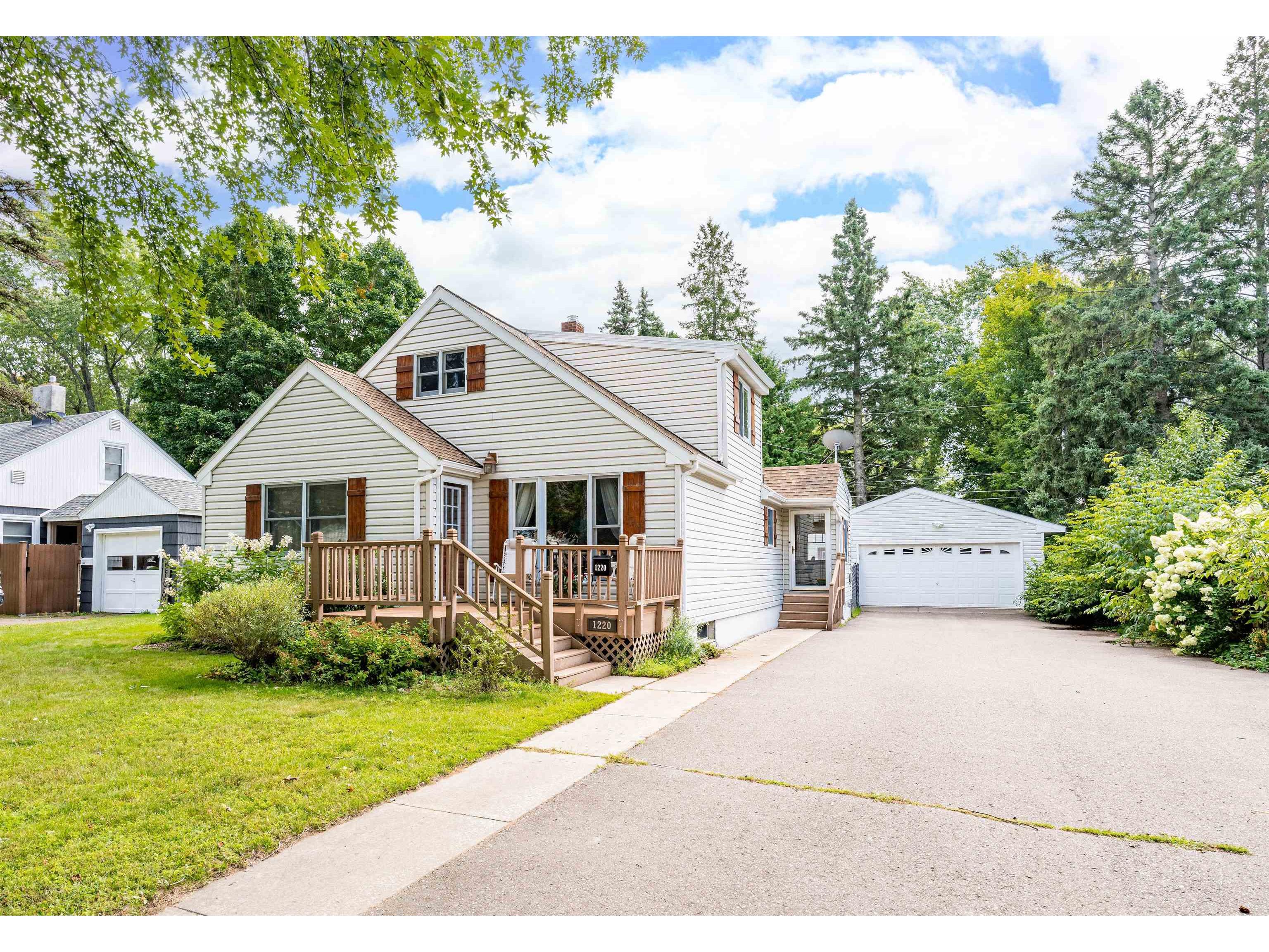 1220 Summit Ave Cloquet MN 55720 6121708 image1