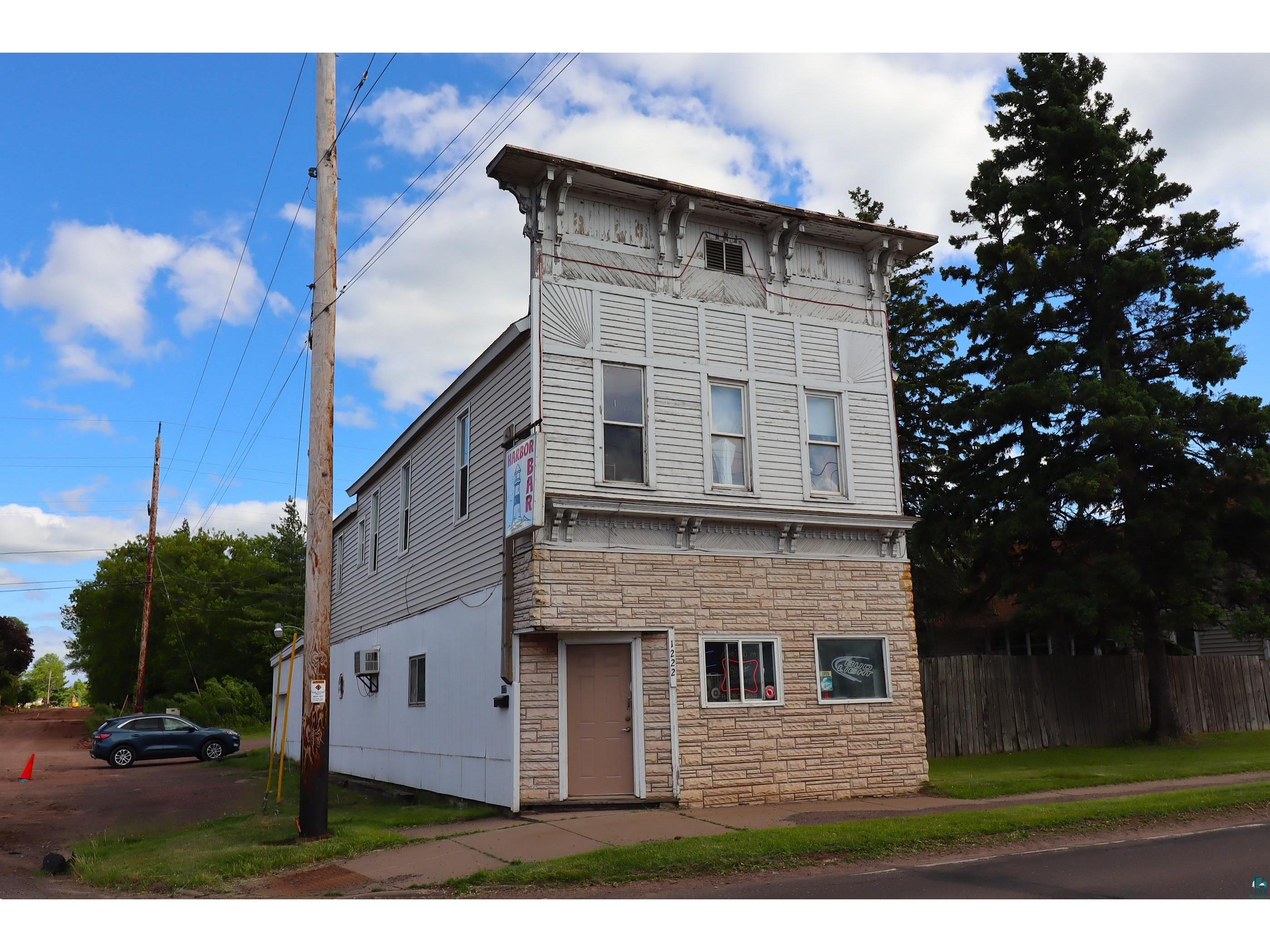 1222 Lake Shore Dr E Ashland WI 54806 6126111 image24