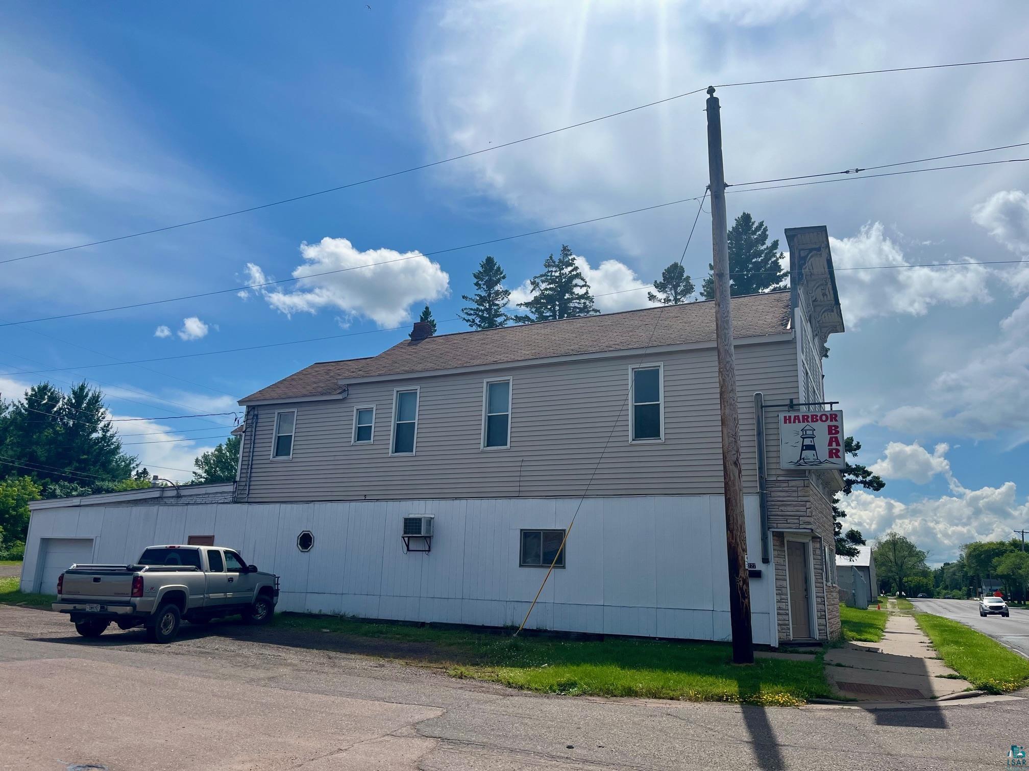 1222 Lakeshore Drive East Ashland WI 54806 6118465 image3