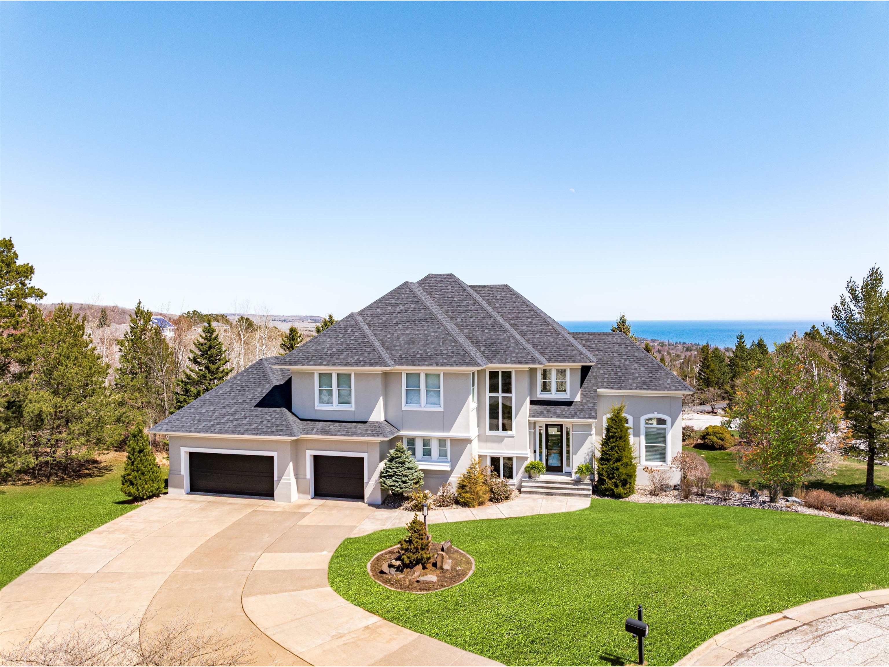 1224 S Ridge Rd Duluth MN 55804 6119365 image1