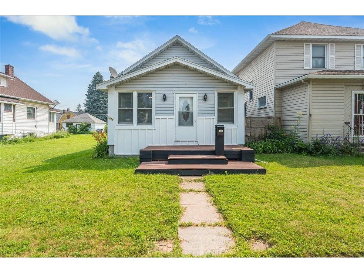 1226 Hammond Ave Superior WI 54880 6121165 image1