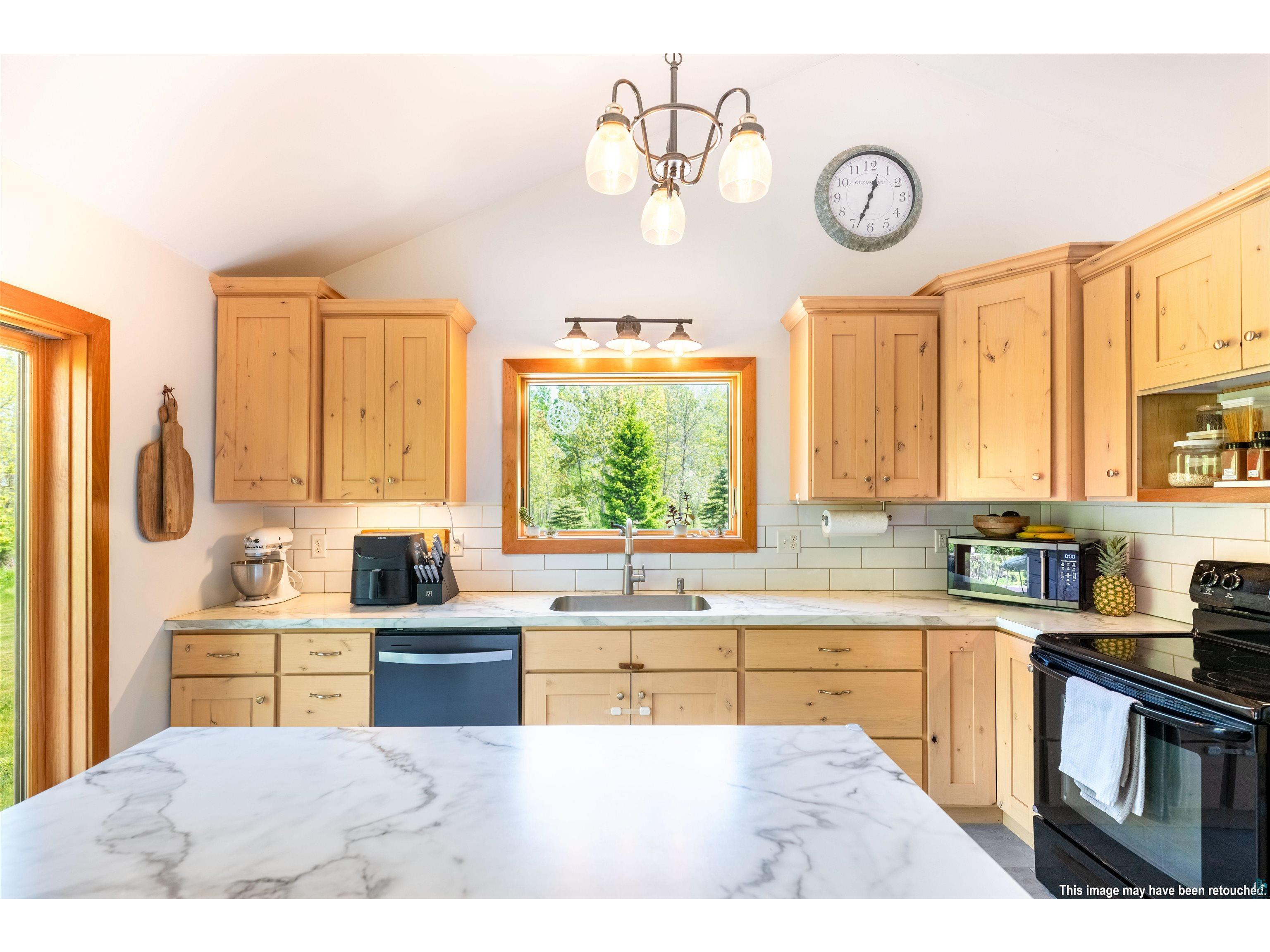123 22nd Ave W Ashland WI 54806 6125849 image12