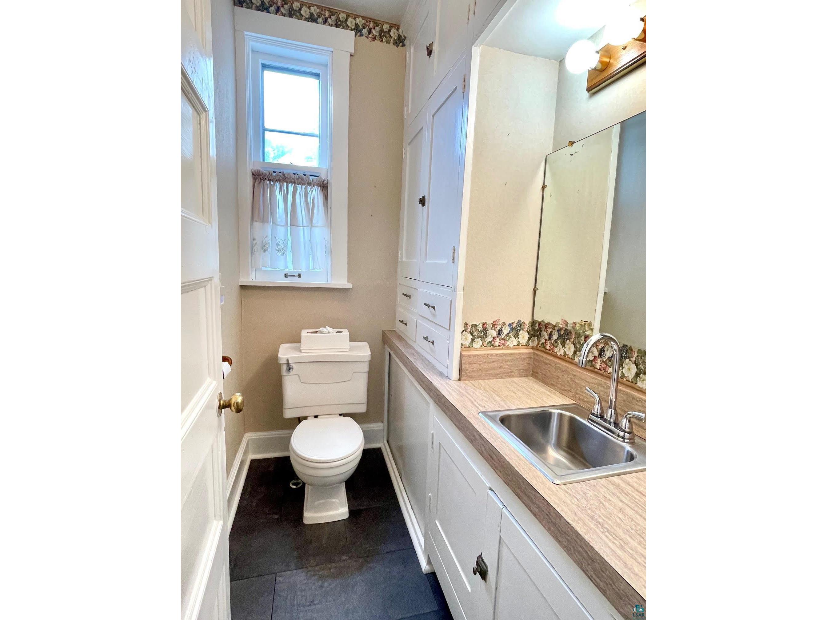 124 N 24th Ave E Duluth MN 55812 6124236 image28