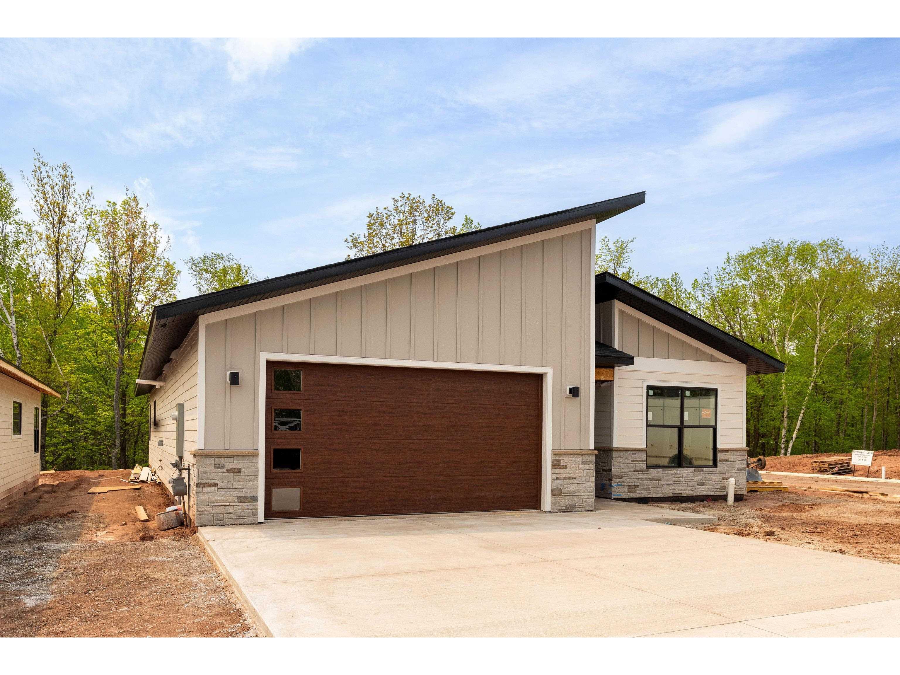 125 Goldys Way Duluth MN 55807 6120851 image3