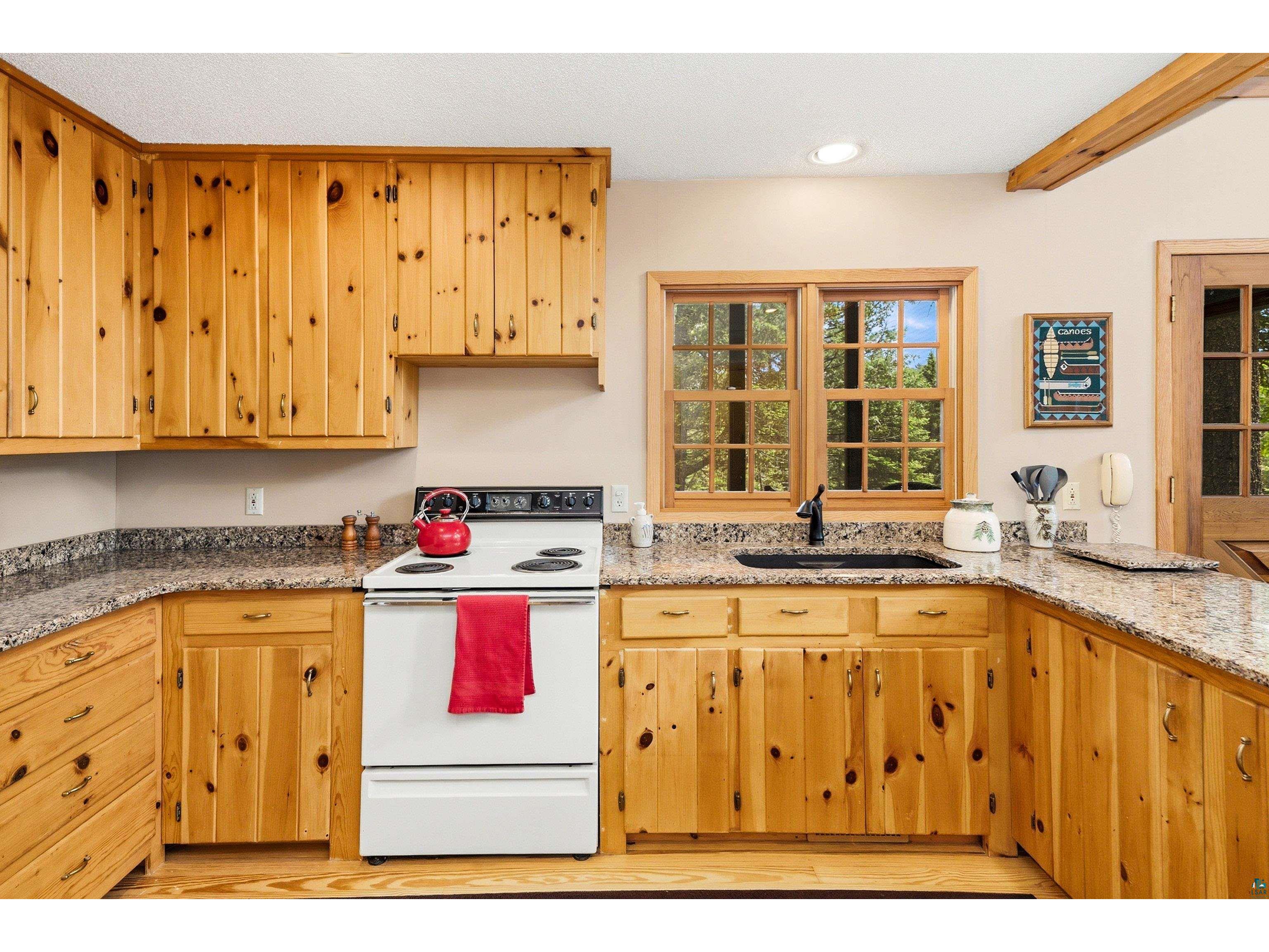 125 Voyageurs Point Rd Grand Marais MN 55604 - Poplar Lake 6126305 image14