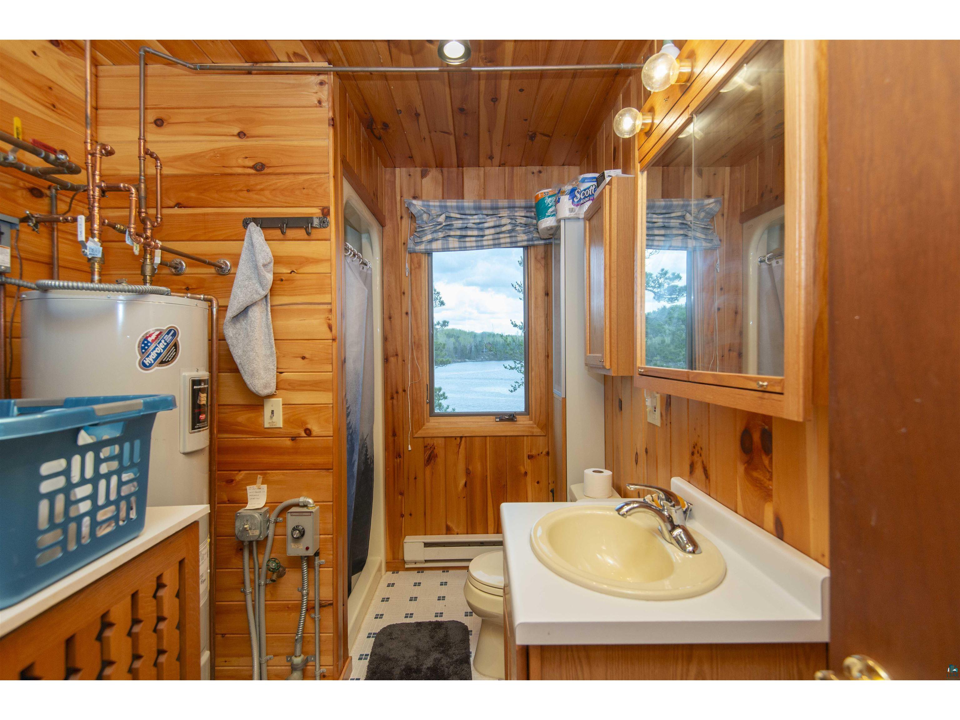 12586 Gunflint Tr Grand Marais MN 55604 - Gull 6125532 image17