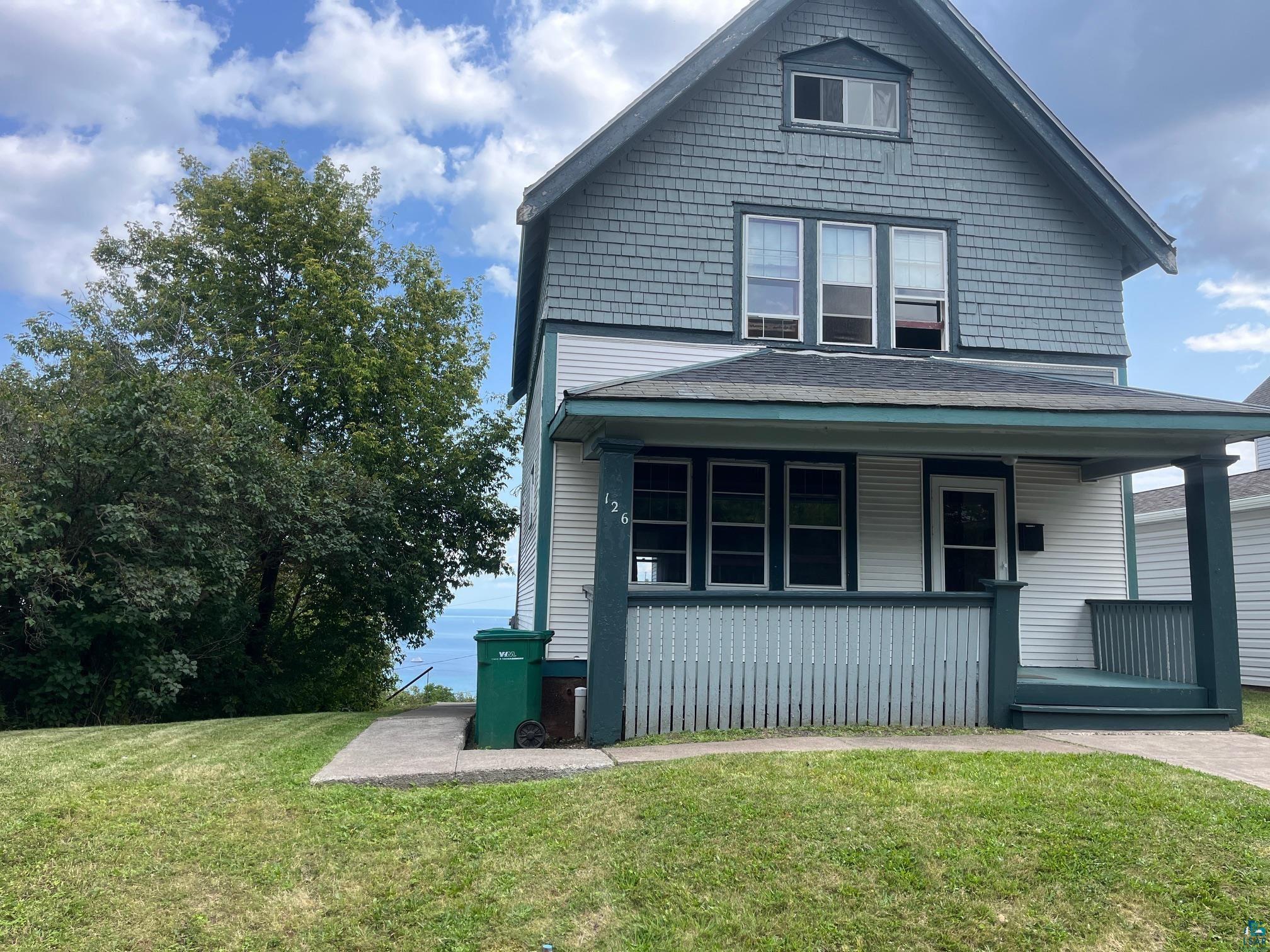 126 E 7th St Duluth MN 55805 6115443 image1